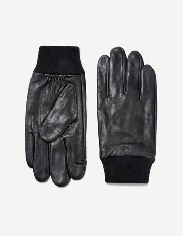 Black Gloves