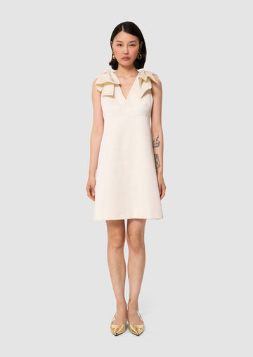 Remarquable ecru satin linen dress