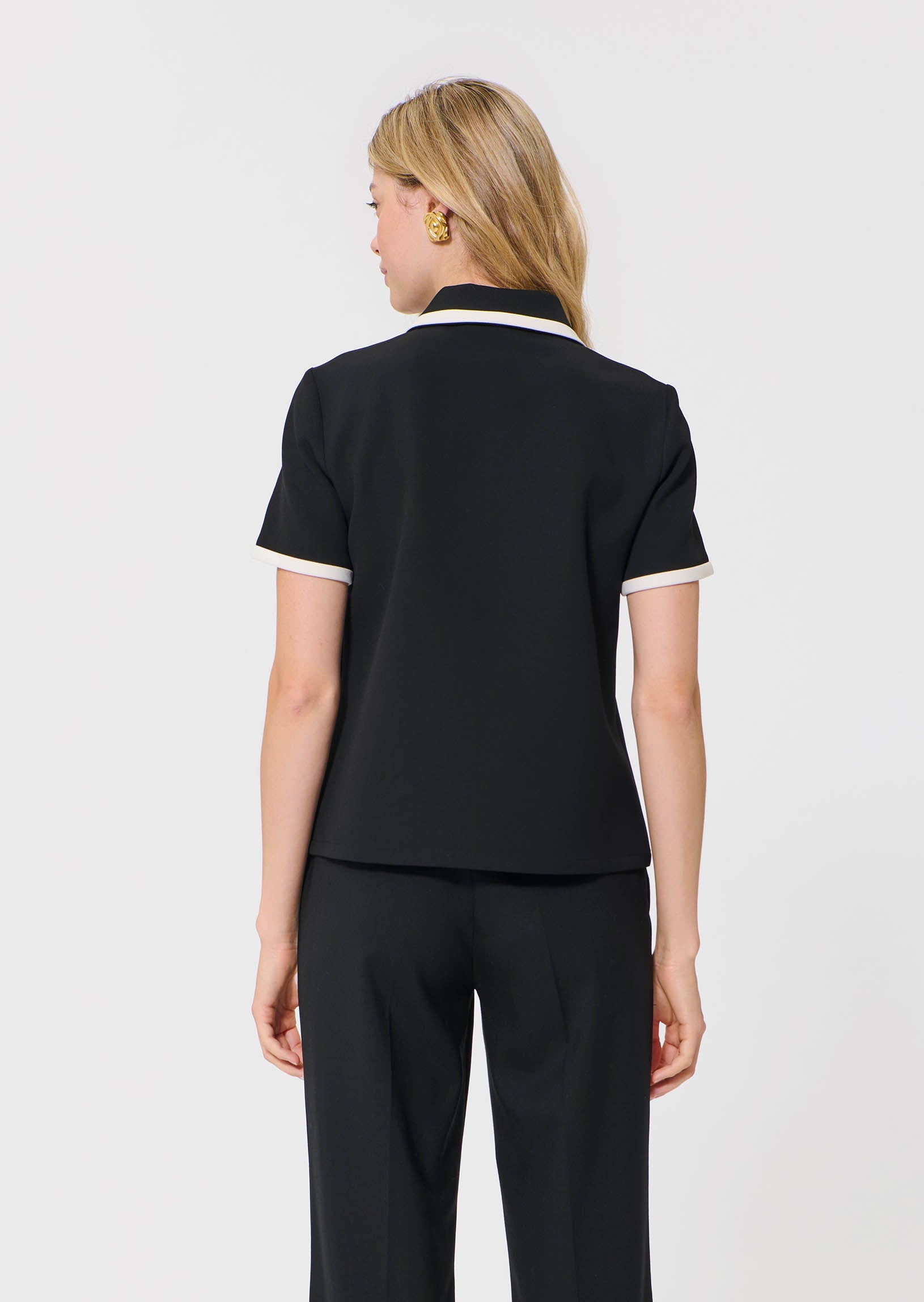 Tina  black top Tara Jarmon