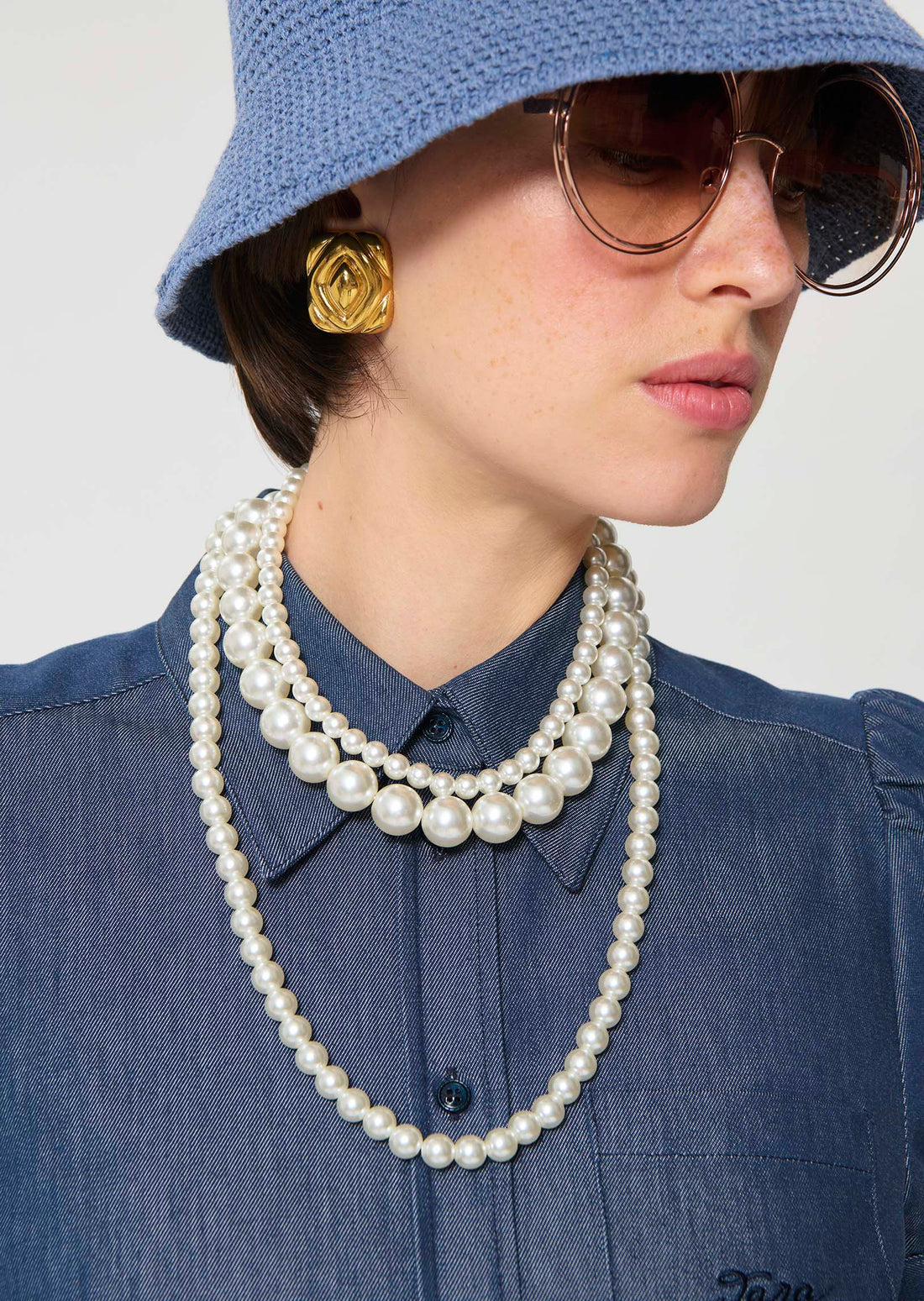 Chris bucket hat in blue crochet Tara Jarmon