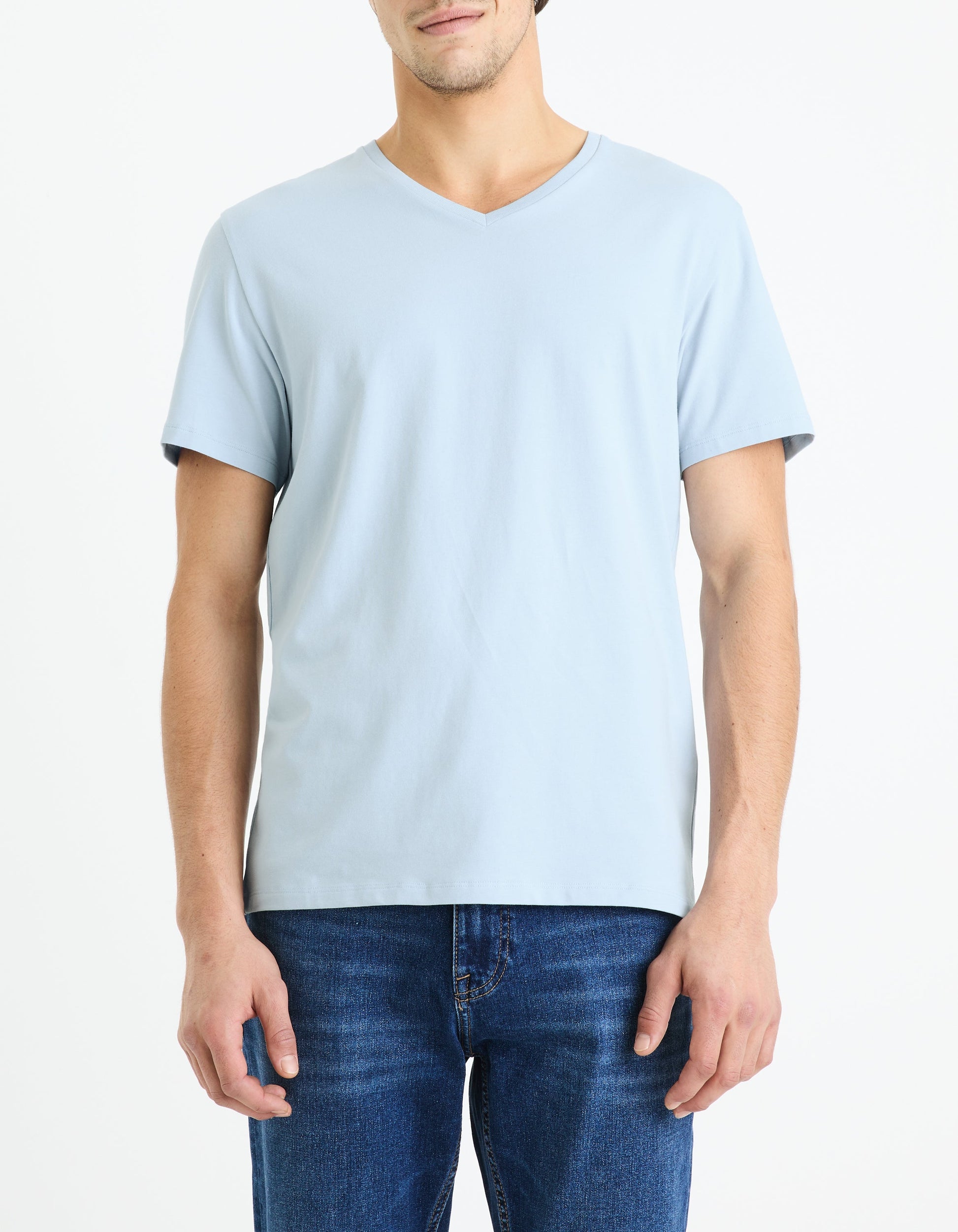 Tee shirt col V