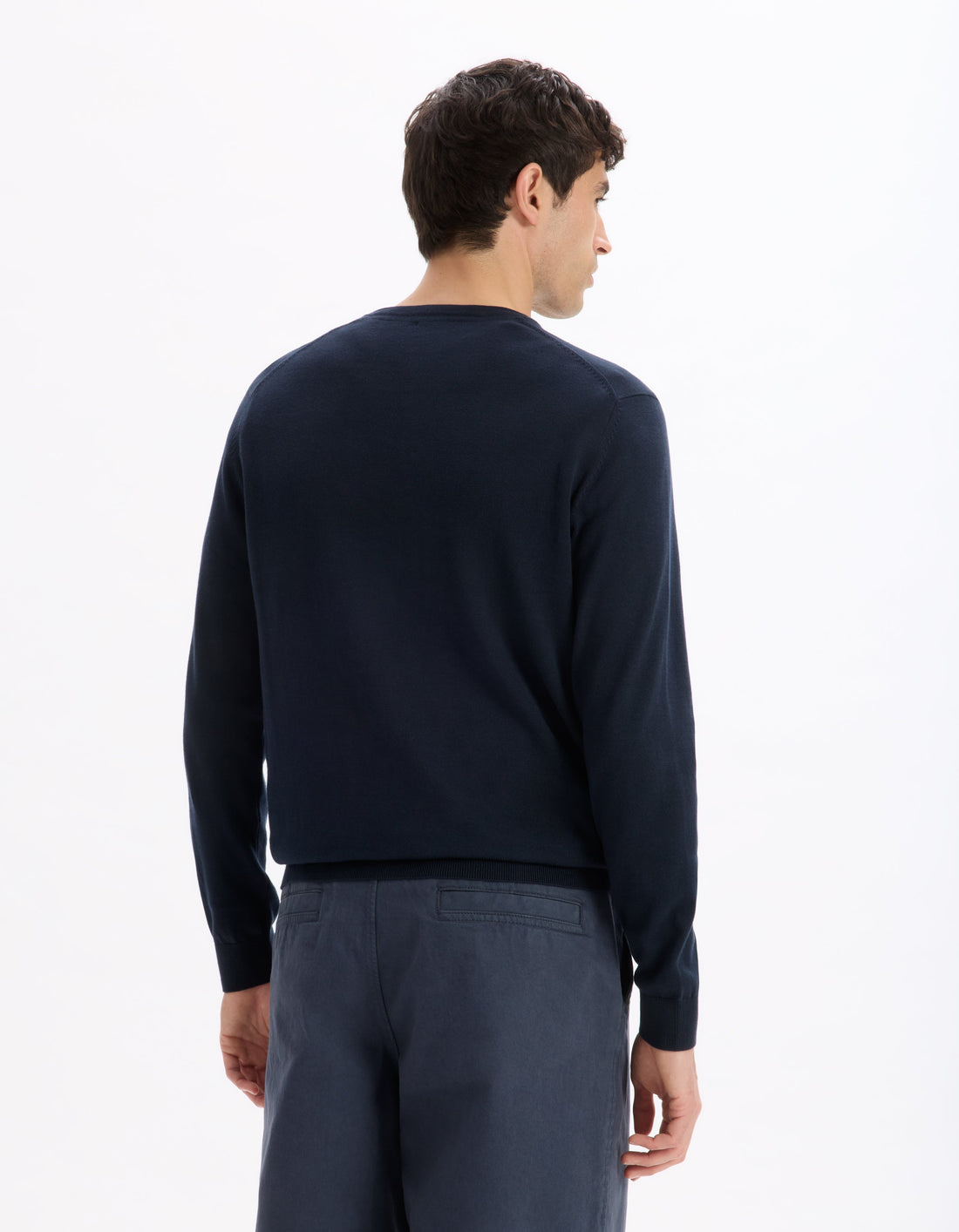 pull col v premier prix 100% coton