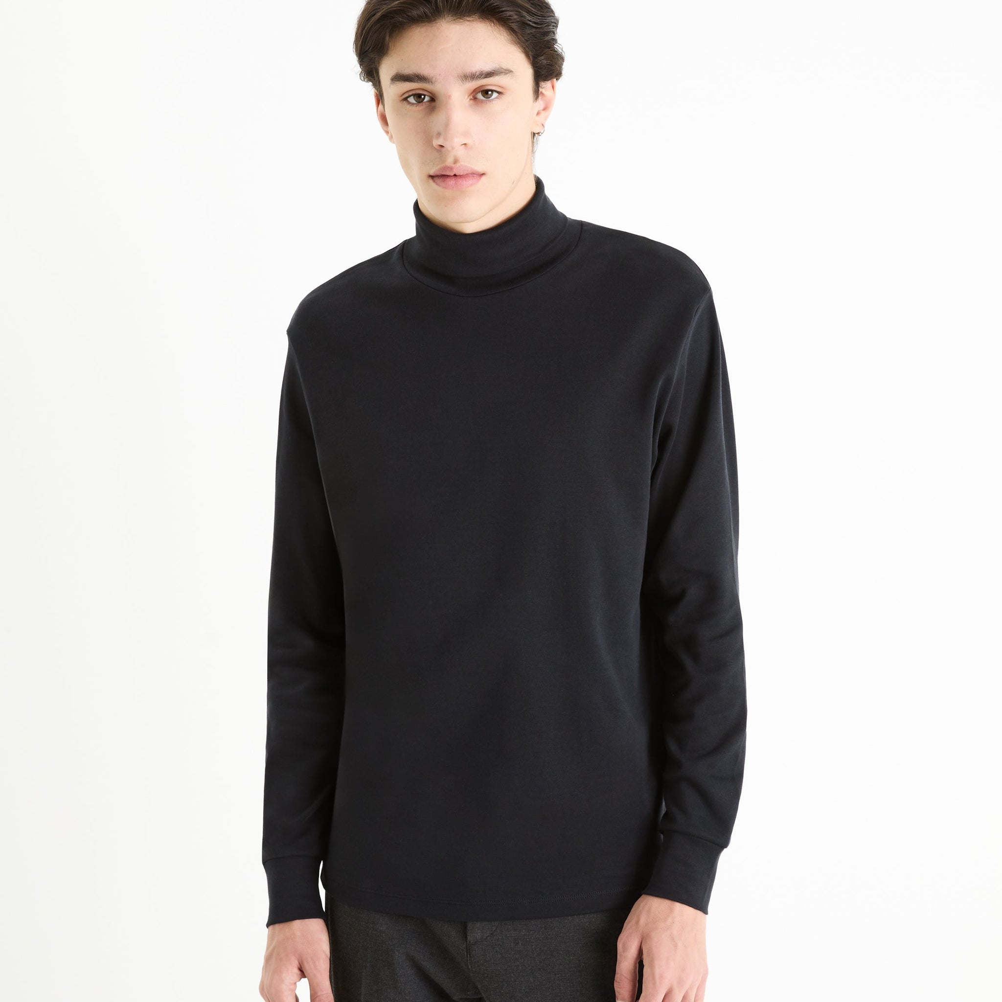 Black Long Sleeves Tshirt