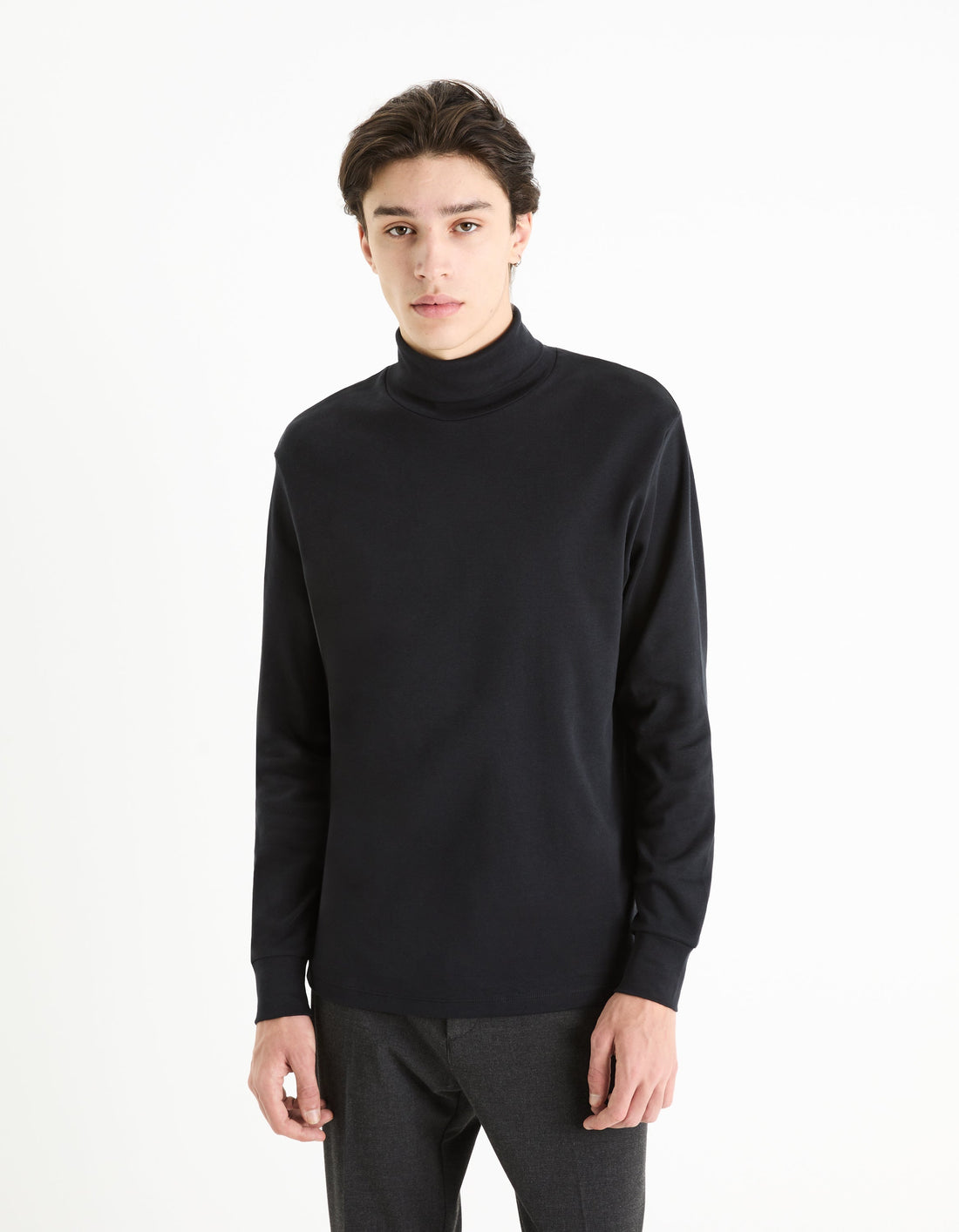 Black Long Sleeves Tshirt