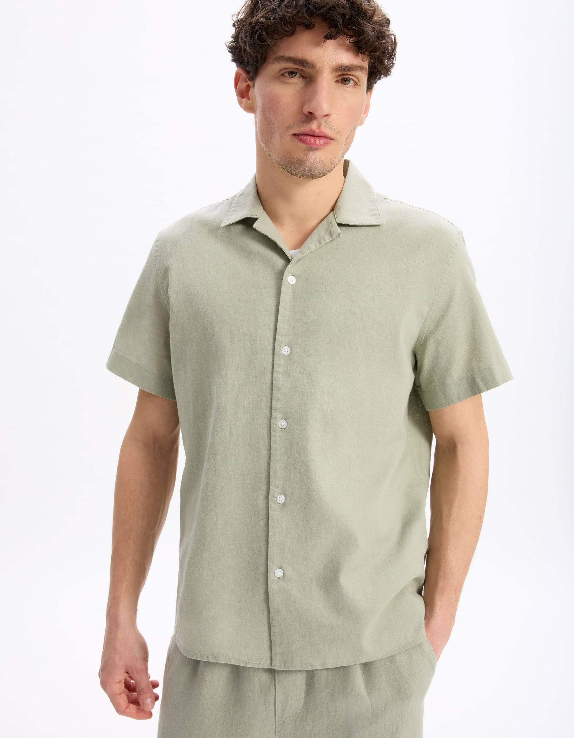 Gaculinco Vert Sauge Short Sleeves Shirt Celio