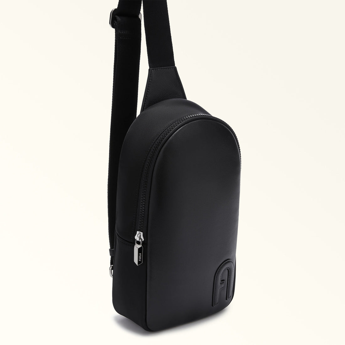 MAN ORION CROSSBODY O6000-NERO