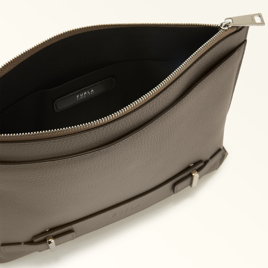 MAN GIOVE POUCH TRUFFLE
