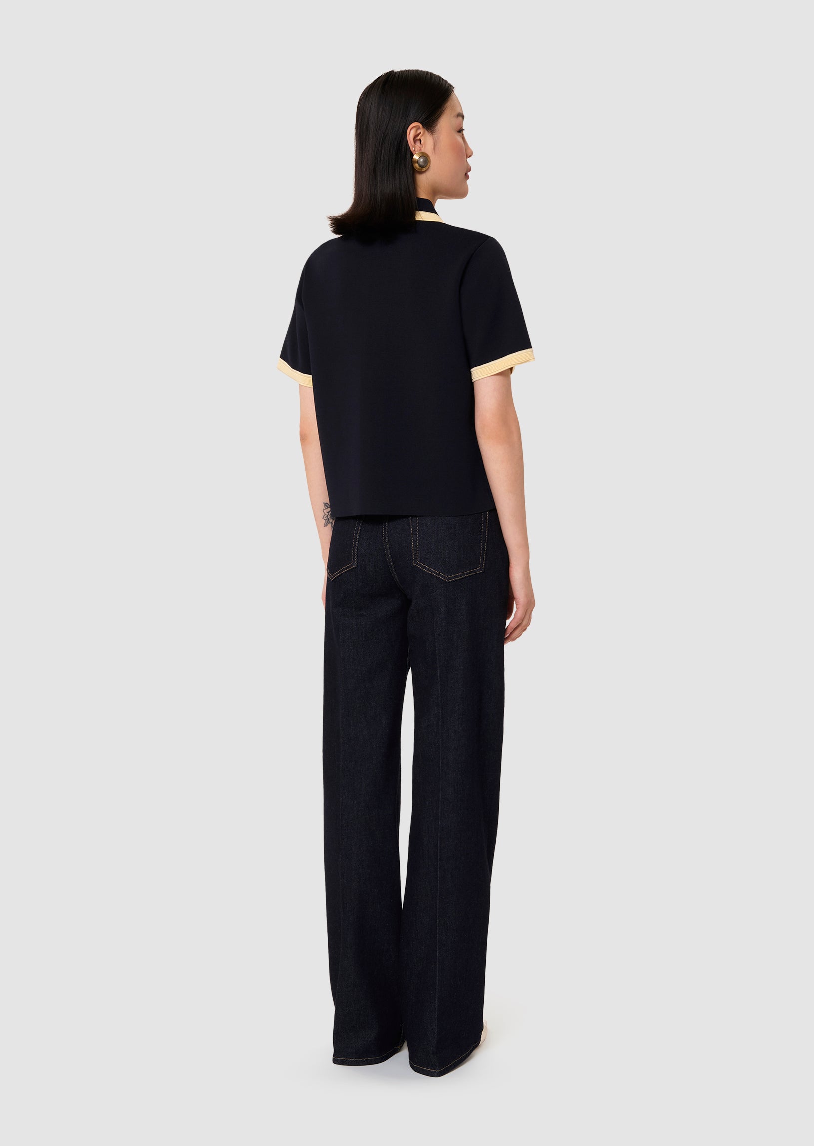  Pacha midnight blue in compact knitwear-  Tara Jarmon Lebanon 
