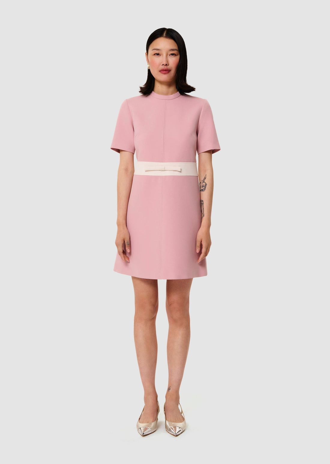 Model wearing Royce pink double canvas dress from Tara Jarmon Lebanon