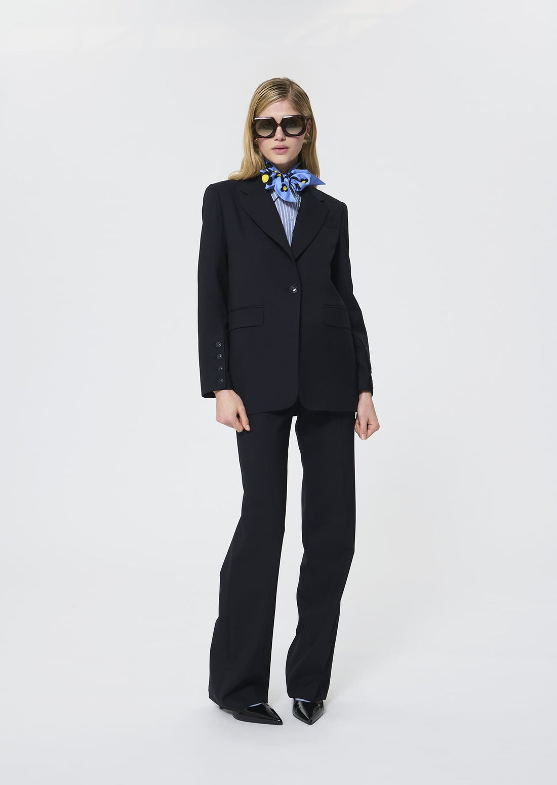 Virgil  night jacket