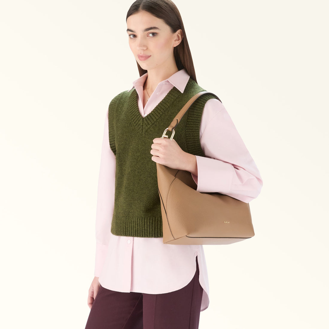 Furla Lara M Hobo Bag In Leather