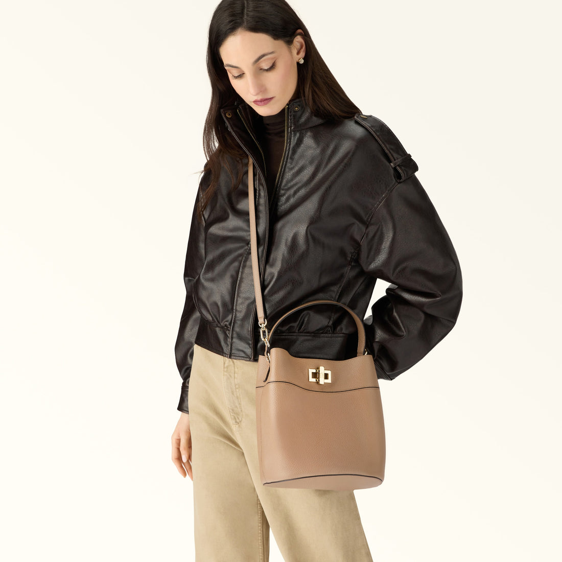 Furla Amelia M Bucket Bag in Brown - Bags 