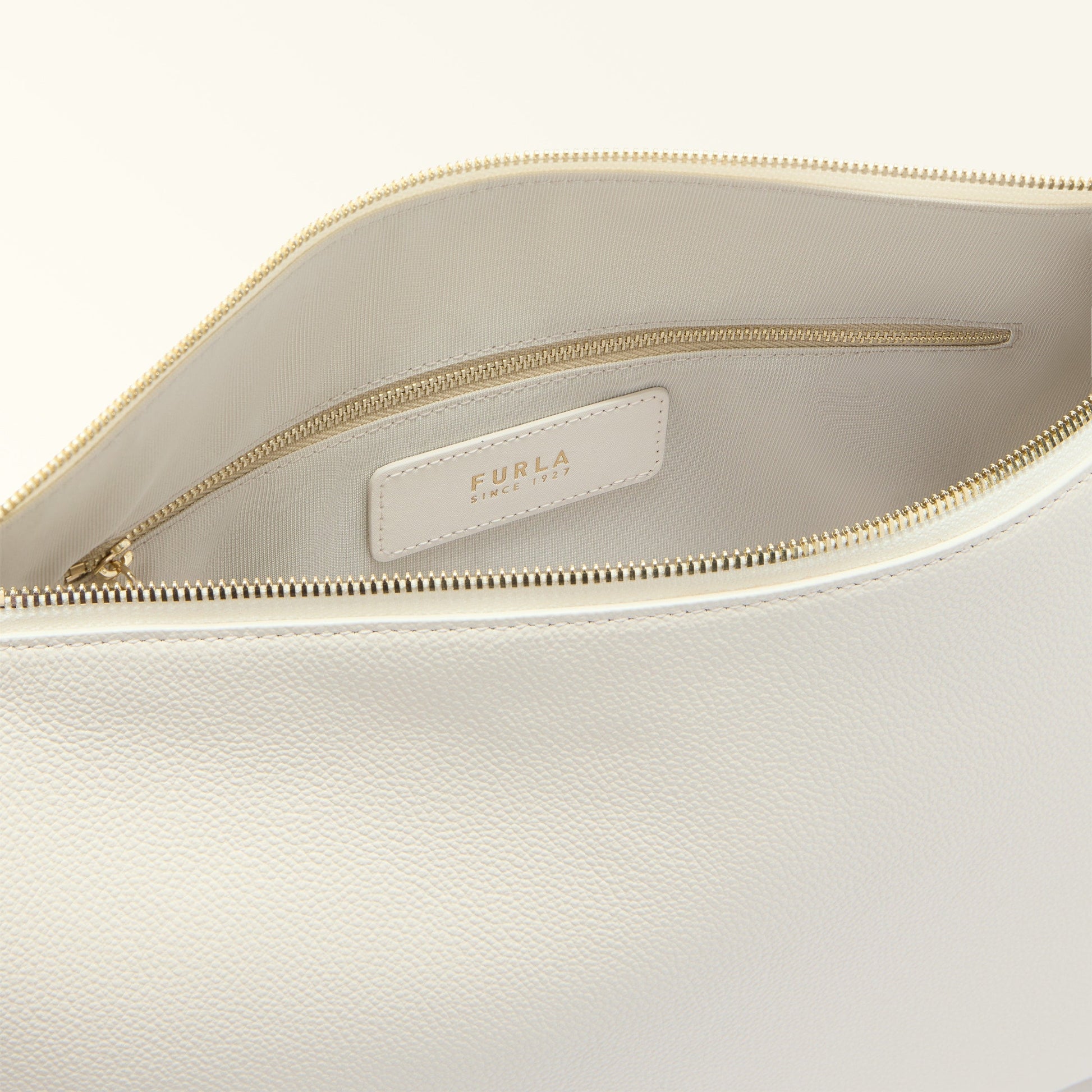 Furla Debby M Shoulder Bag Soft Furla