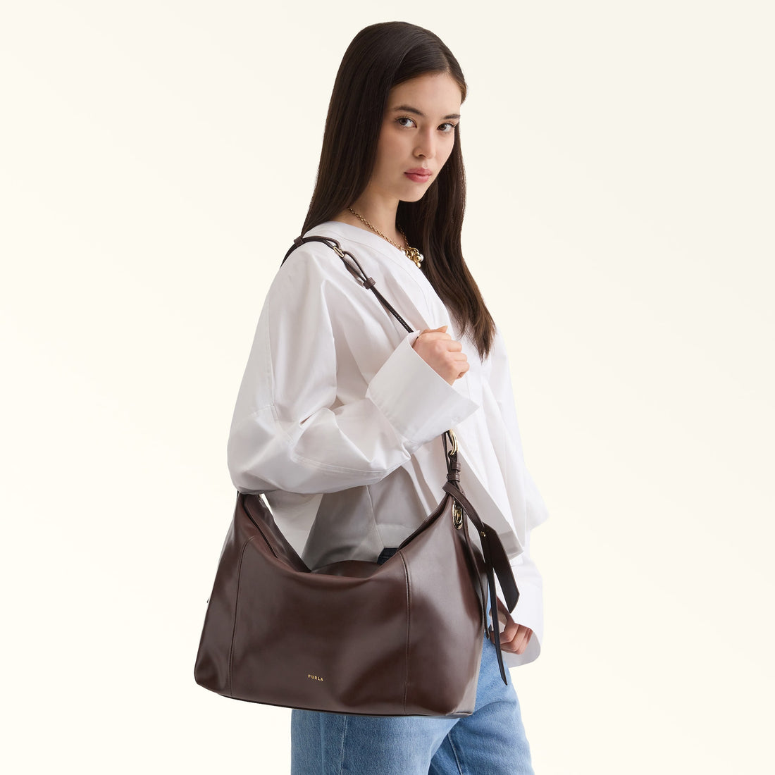 Furla Ginevra L Shoulder Bag in Brown - Bags 