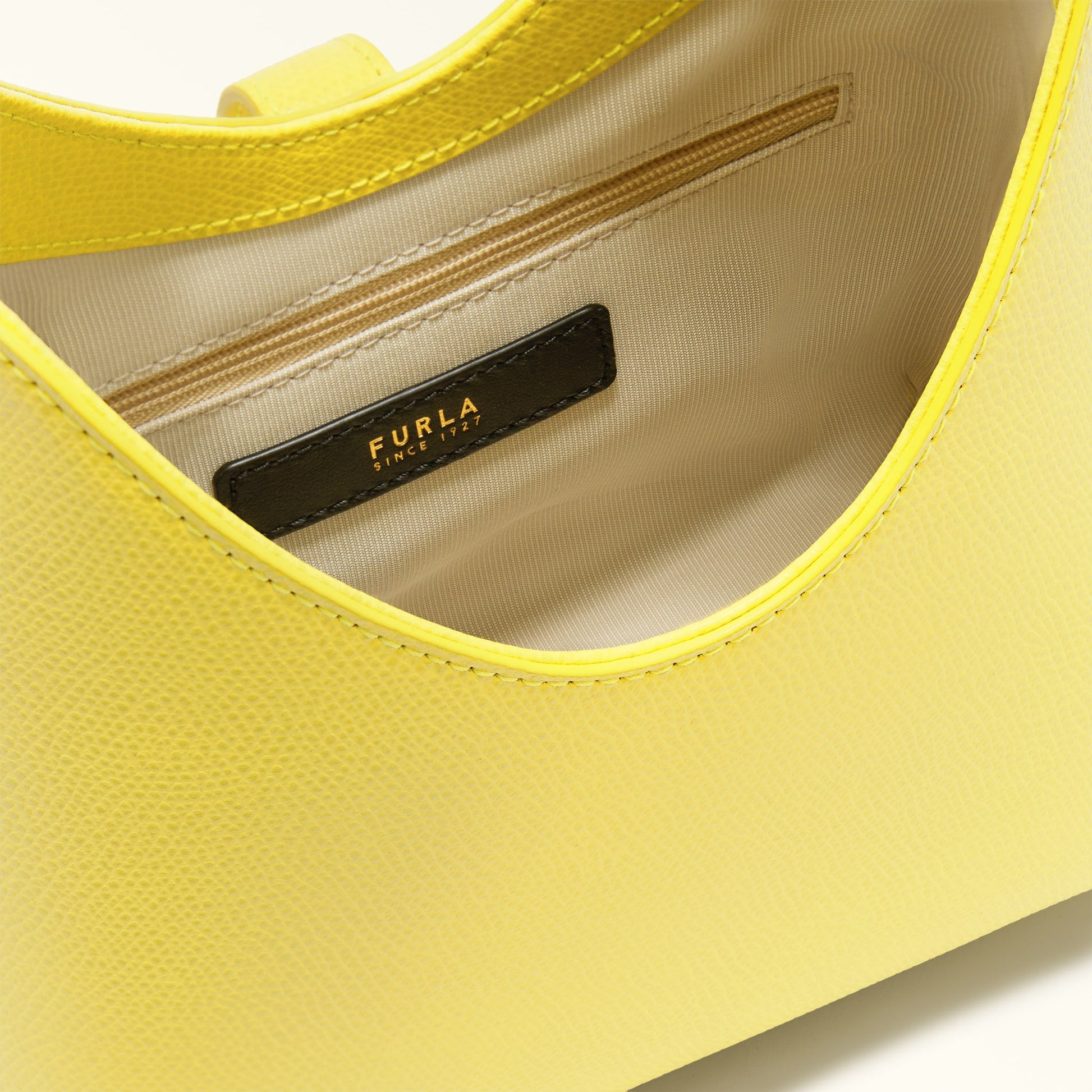 Furla Iride Mini Hobo W/Strap Furla