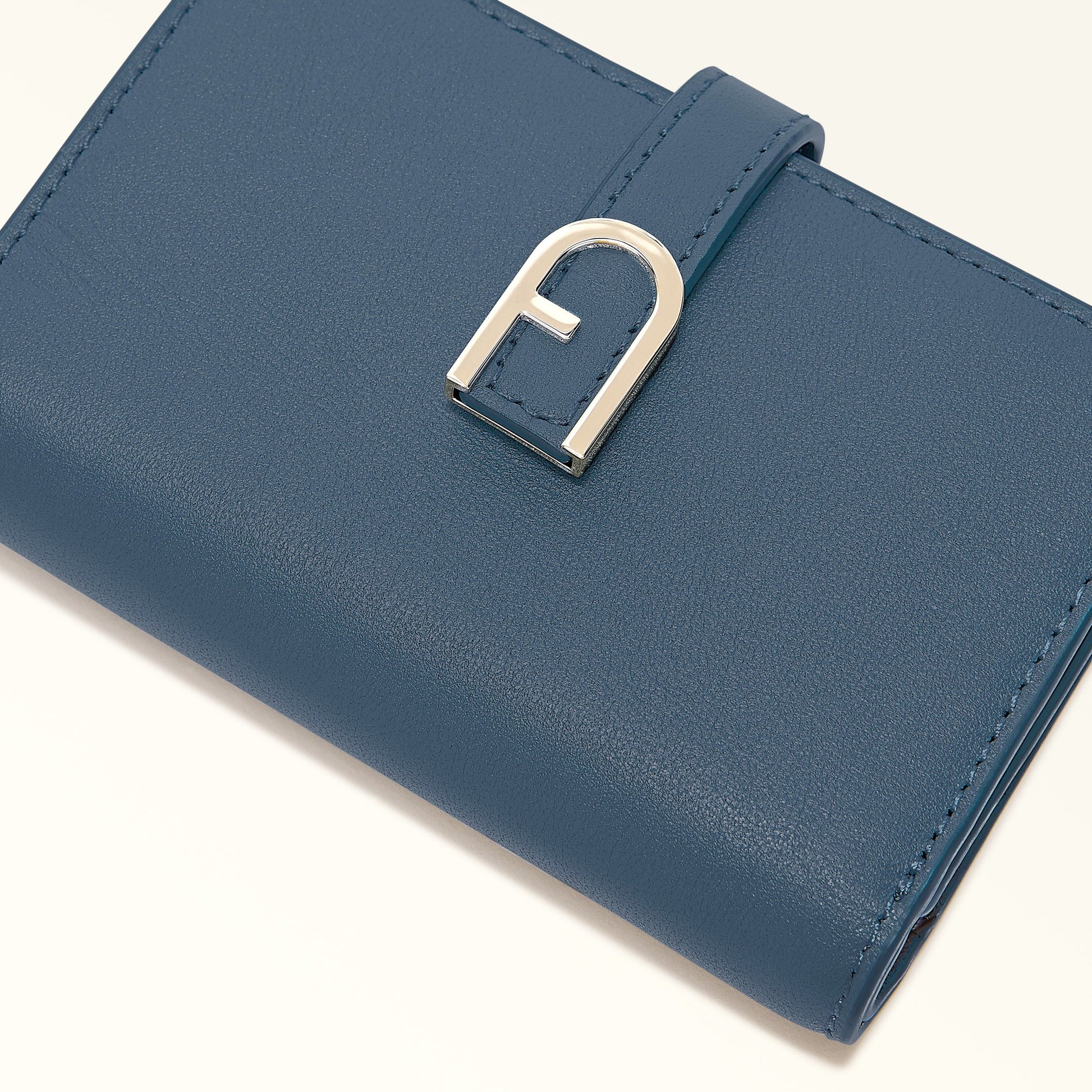 Furla Flow S Compact Wallet Furla