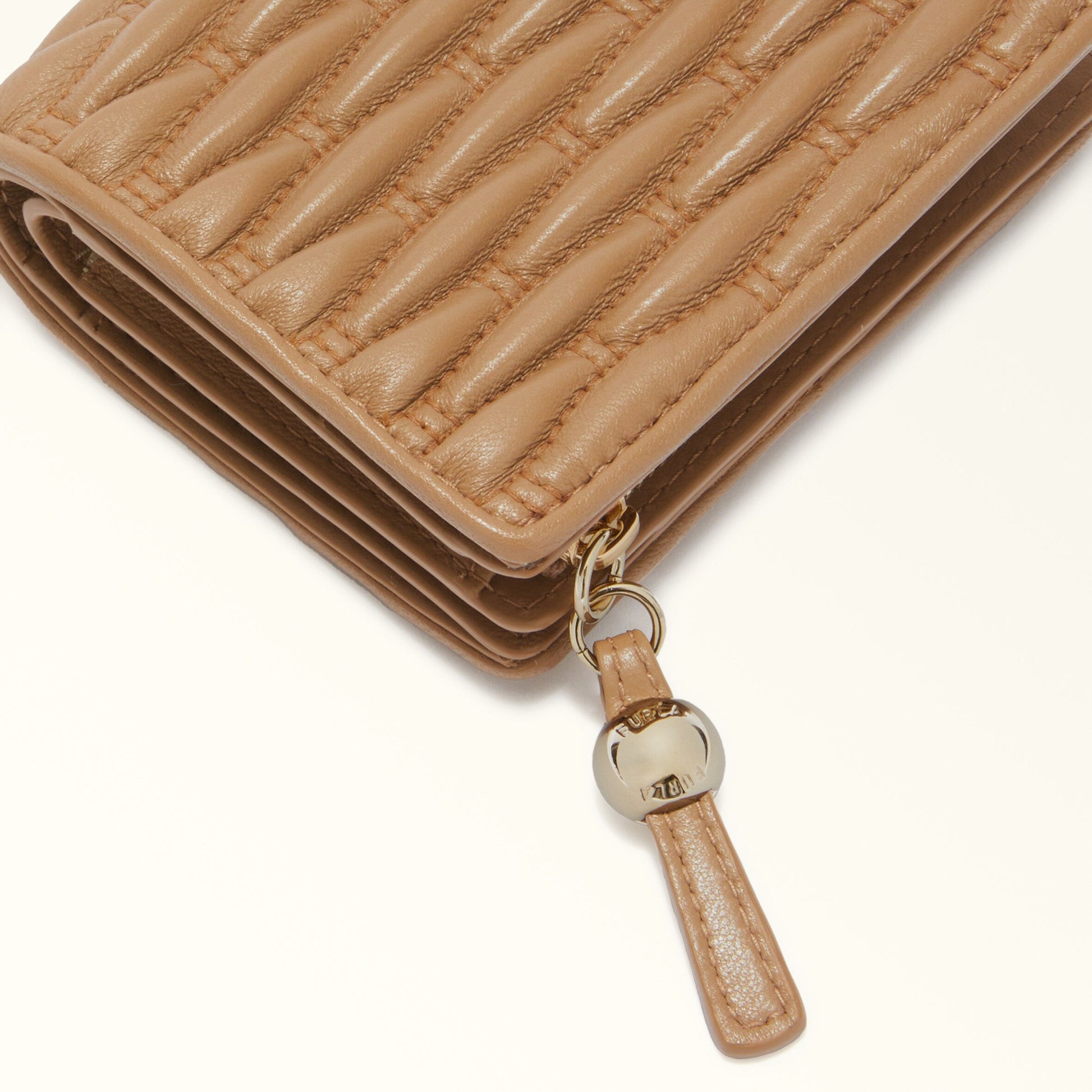 FURLA MIONIDO S COMPACT WALLET L ZIP Furla