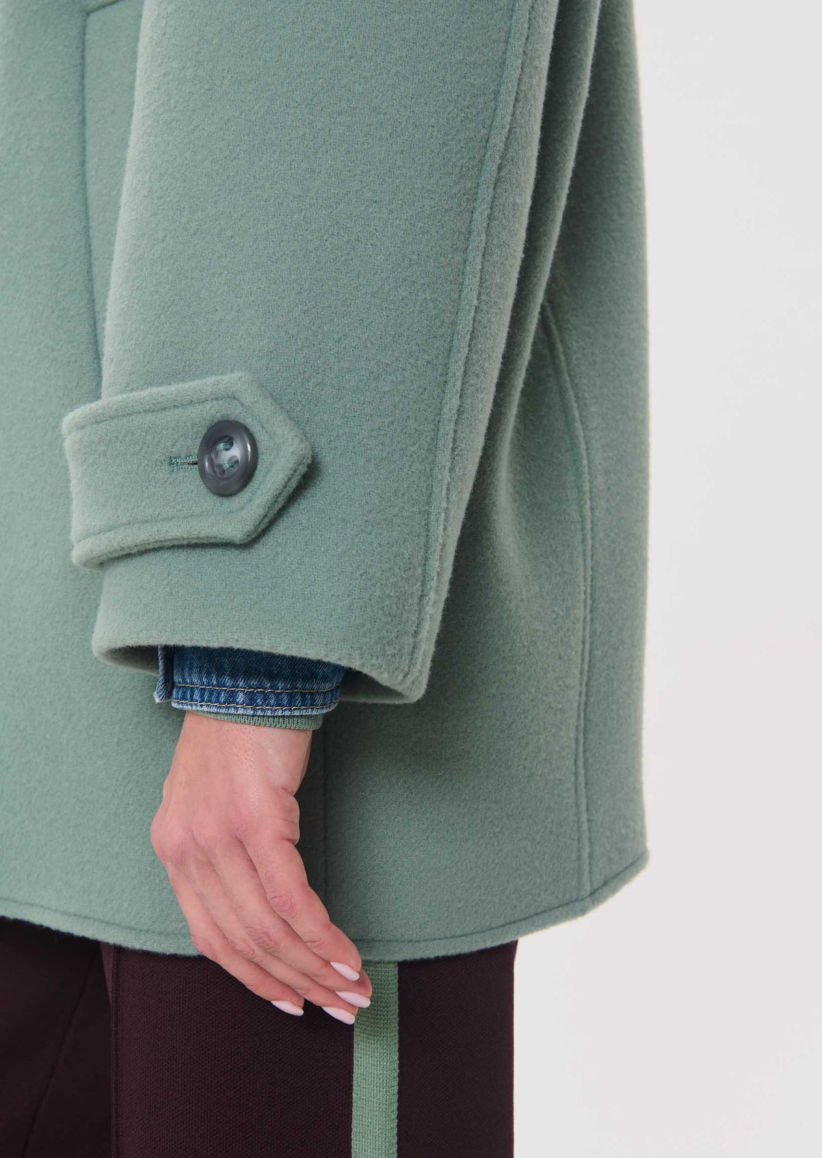 Maurice coat in green by Tara Jarmon
