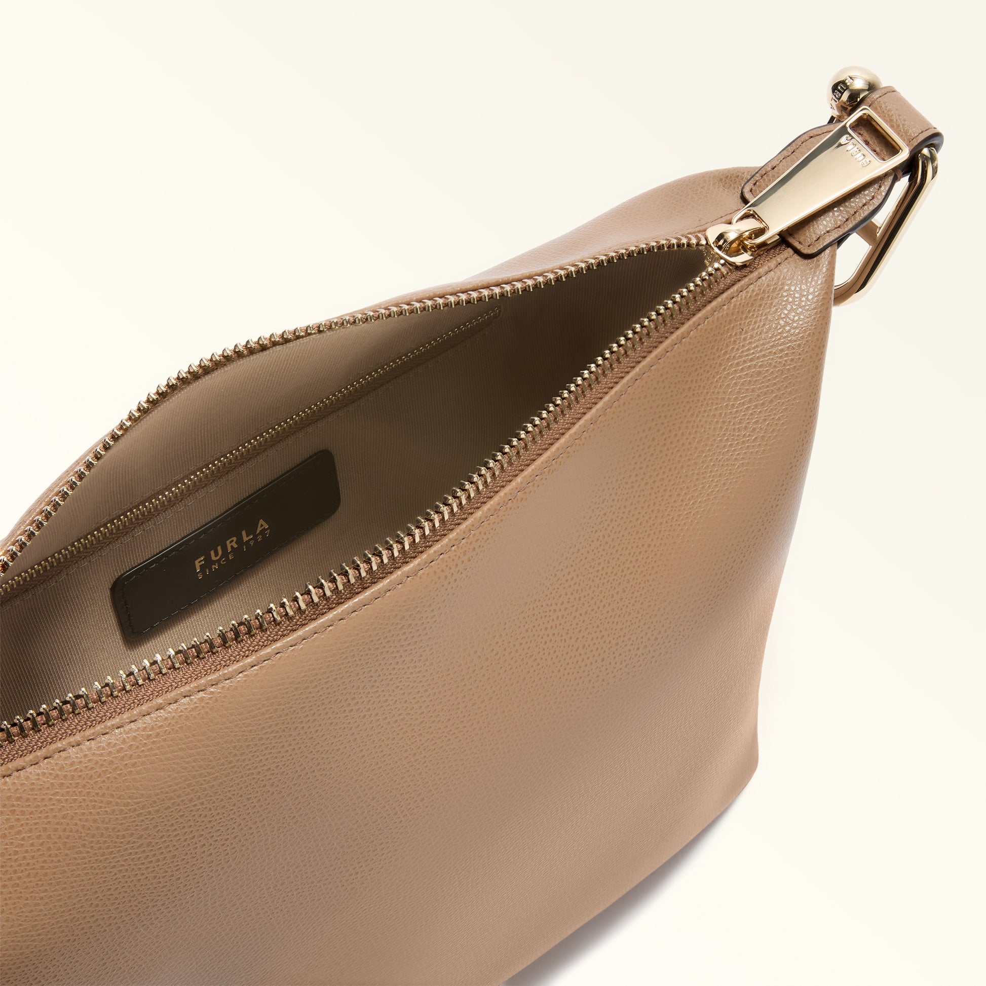 Furla Tonie M Hobo Bag In Leather