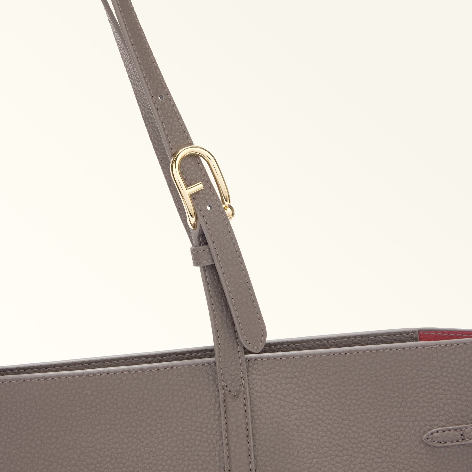 Furla Ava L Tote Bag In Leather