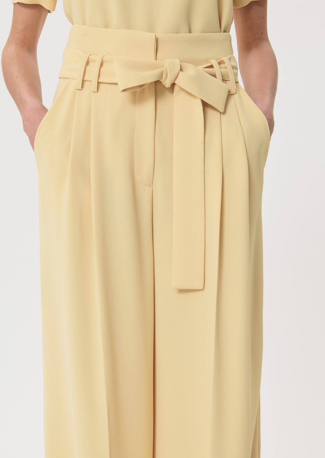 Pia trousers in vanilla by Tara Jarmon