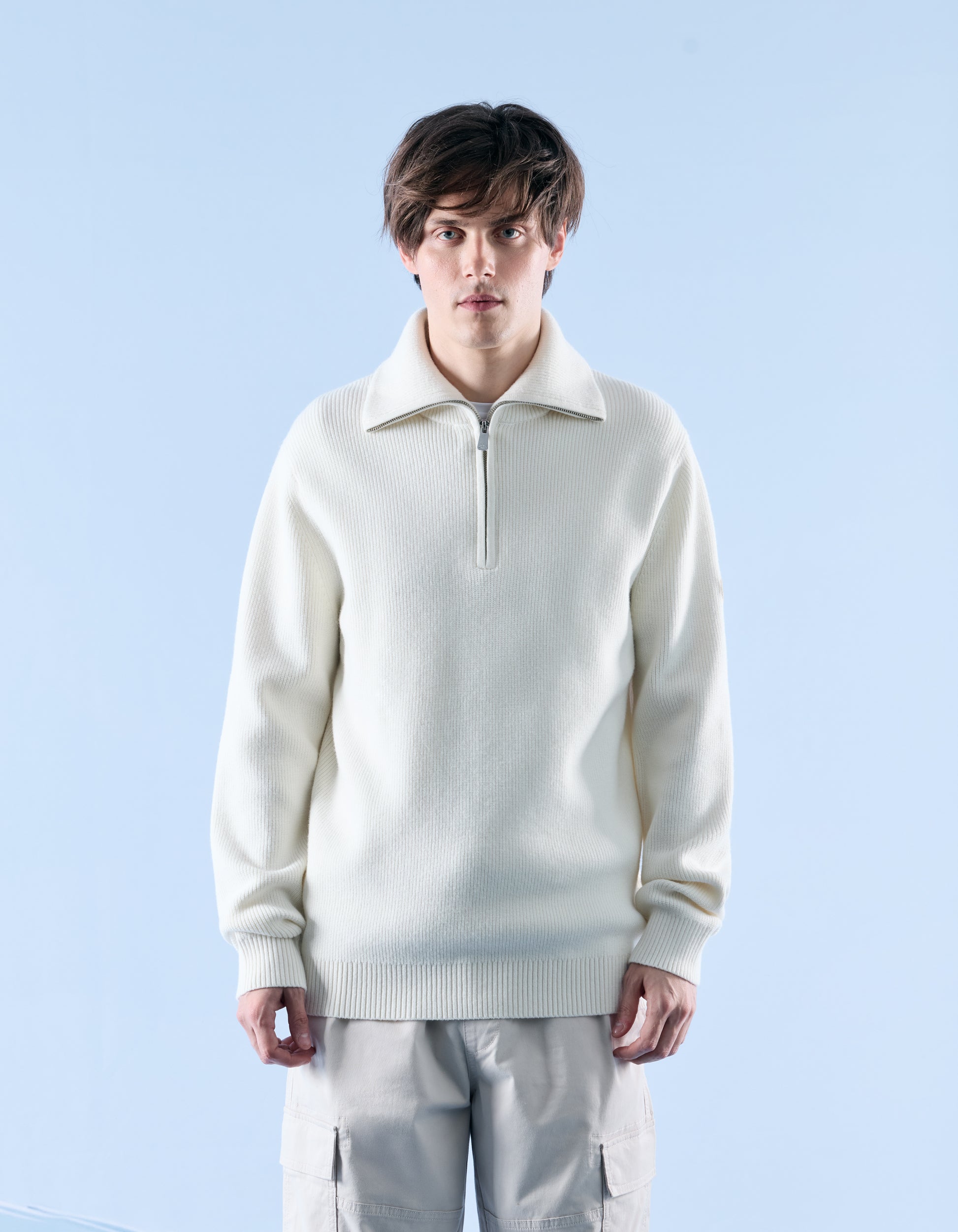 Off White Pull Over - Celio Lebanon