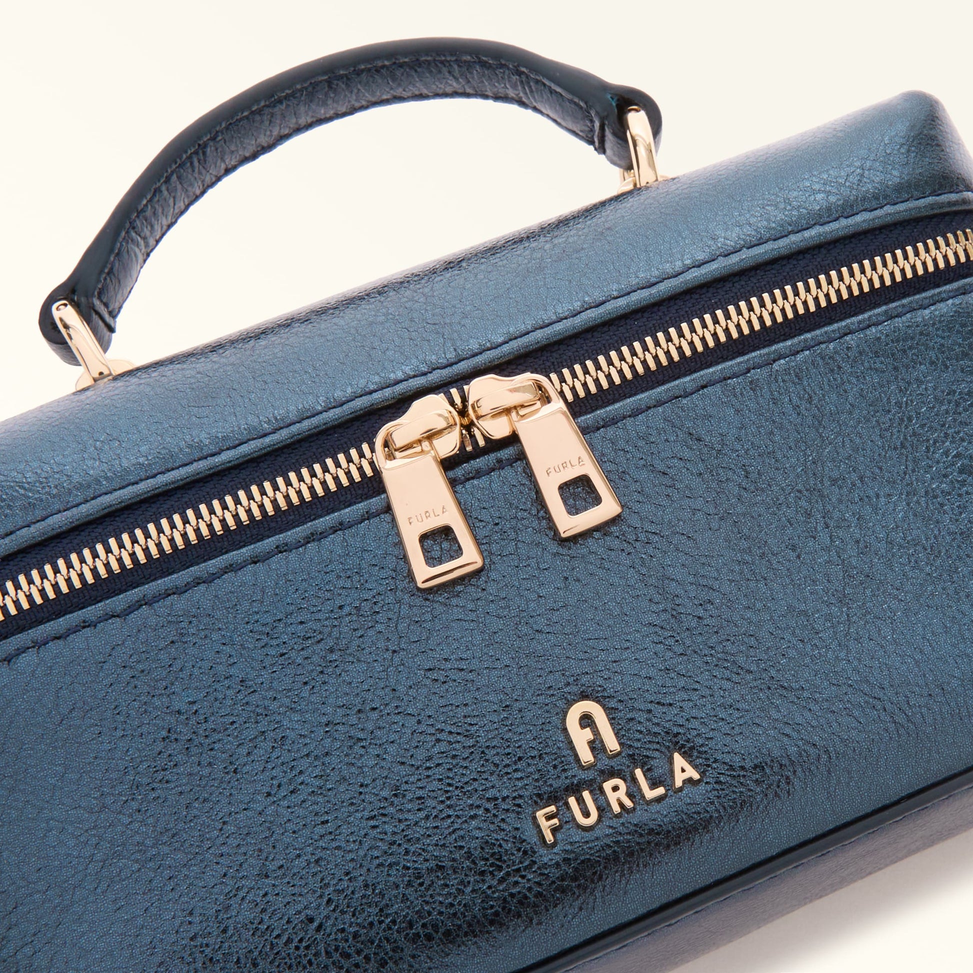 Furla Camelia Micro Crossbody Bag In Leather