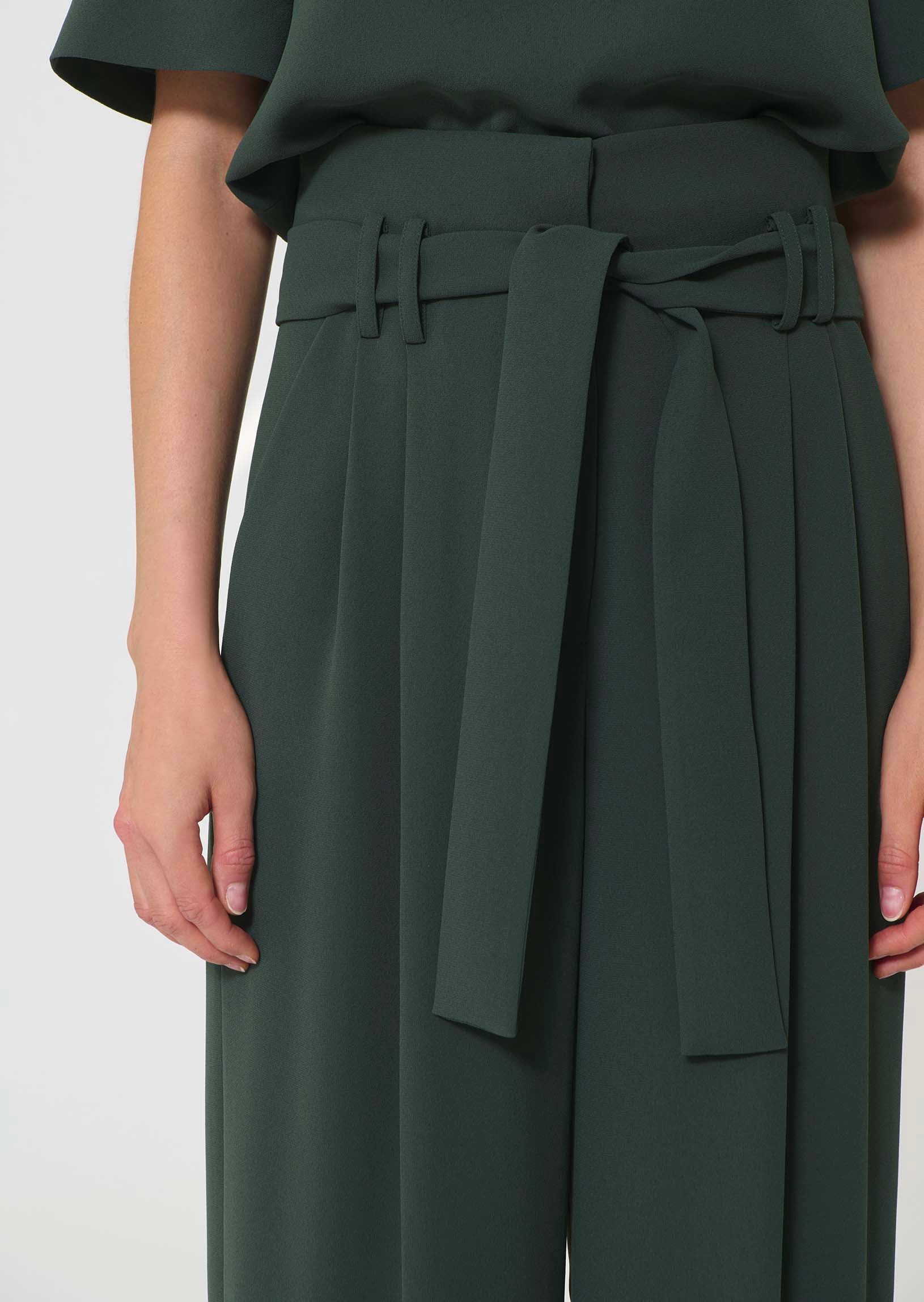 trousers in yellow in fluid crepe