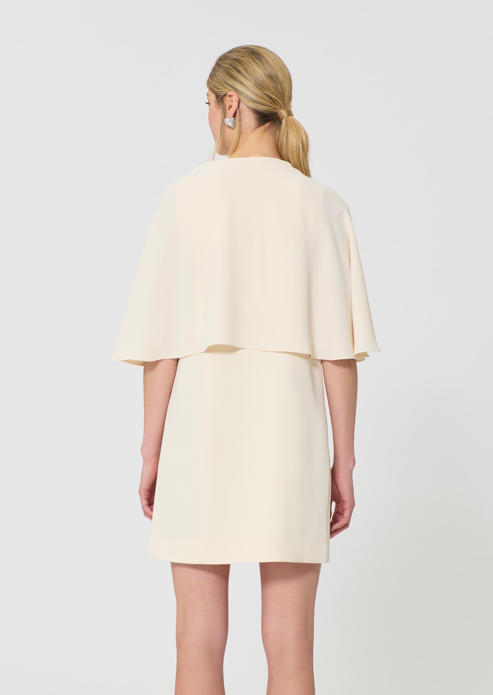 dress in yellow fluid crepe