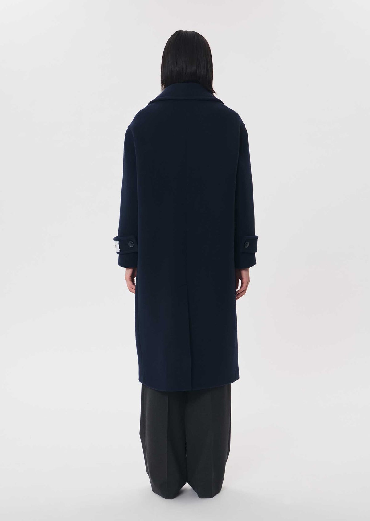 Maximilien coat in navy by Tara Jarmon