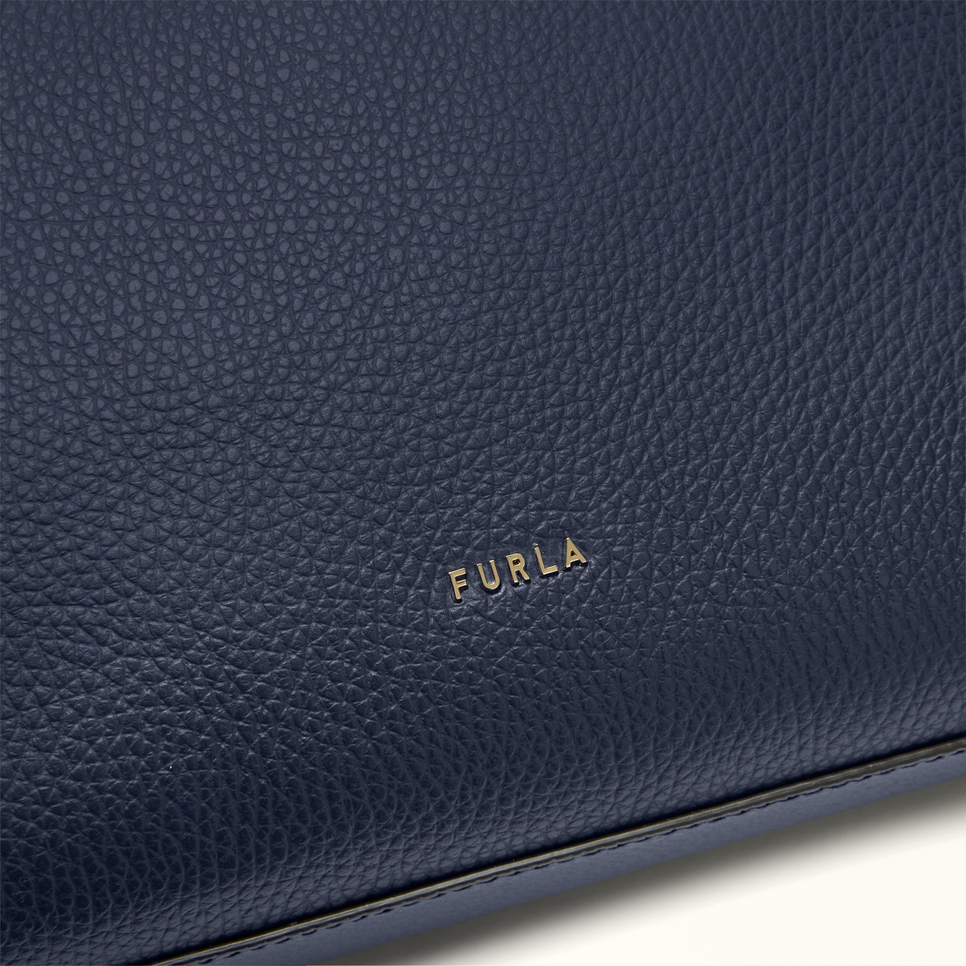 Furla Lara L Hobo Bag In Leather