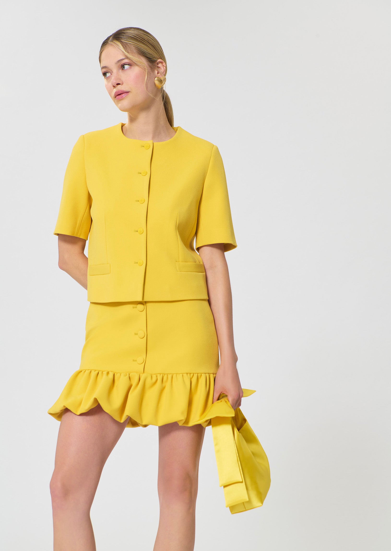 jacket in yellow foamy crepe