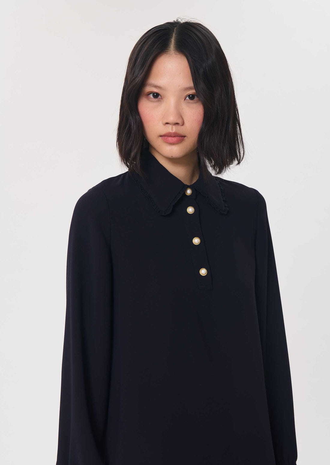 Tessy top in navy by Tara Jarmon