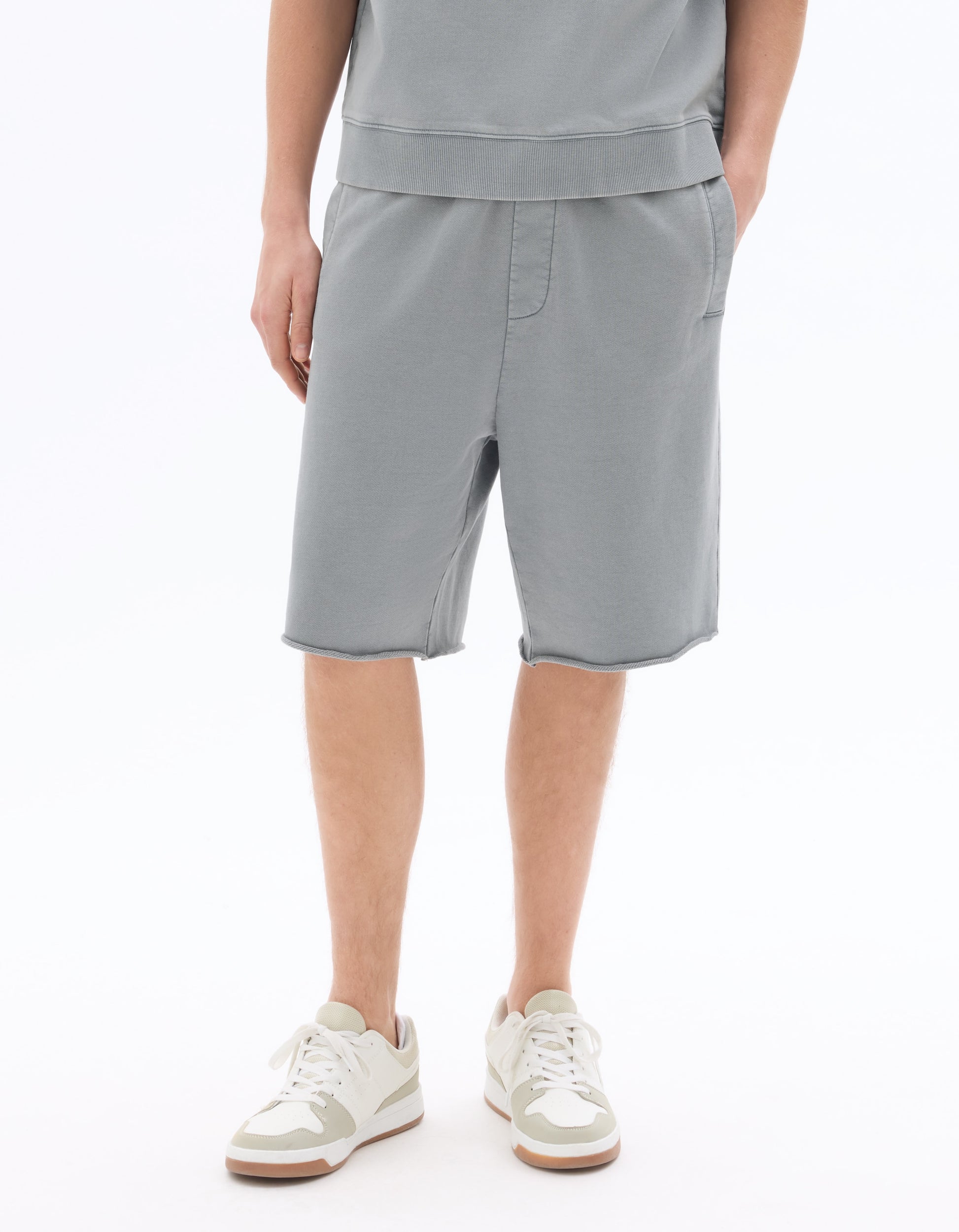 Celio Blue Solid Washed-Effect 100% Cotton Bermuda - Grey