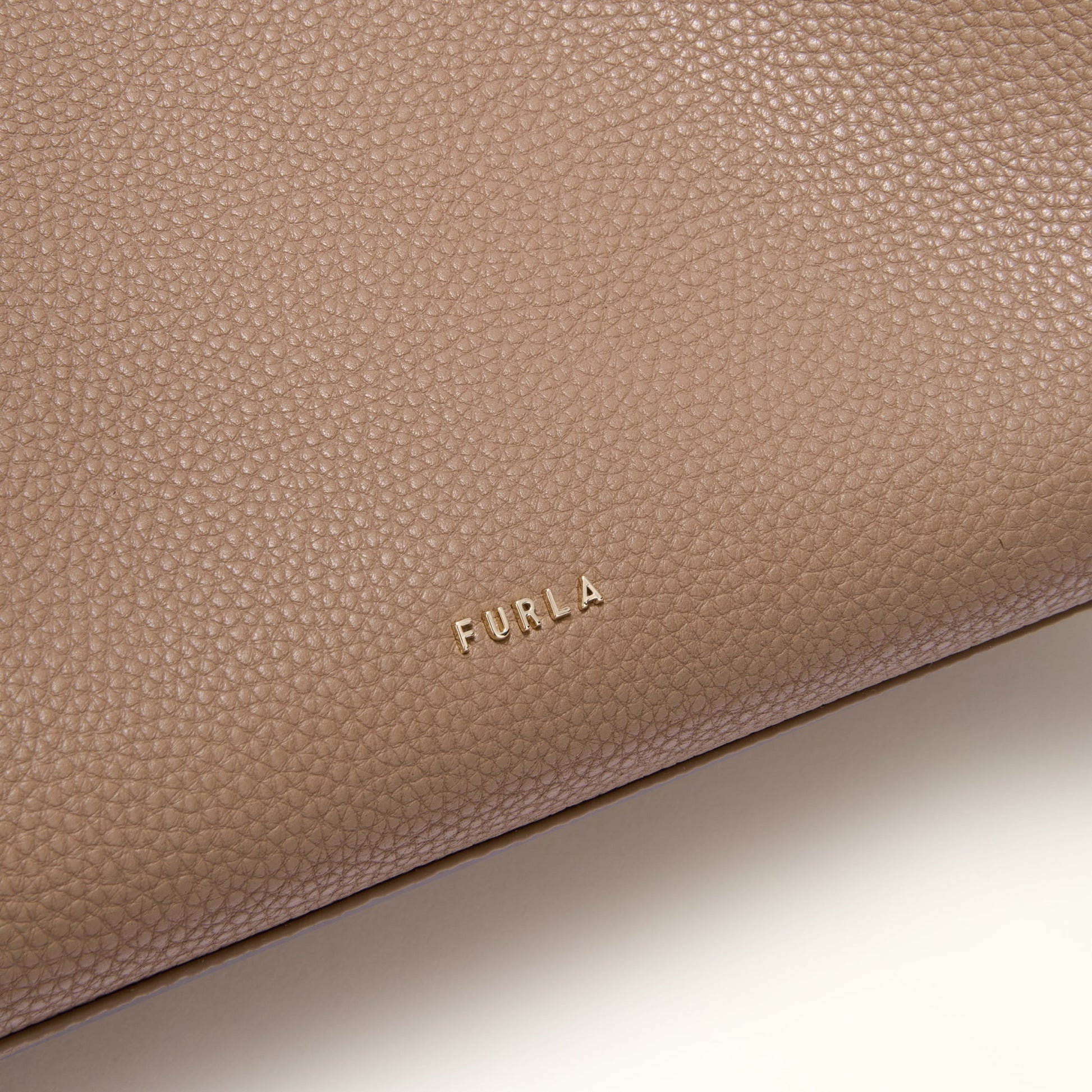 Furla Ava L Tote Bag In Leather