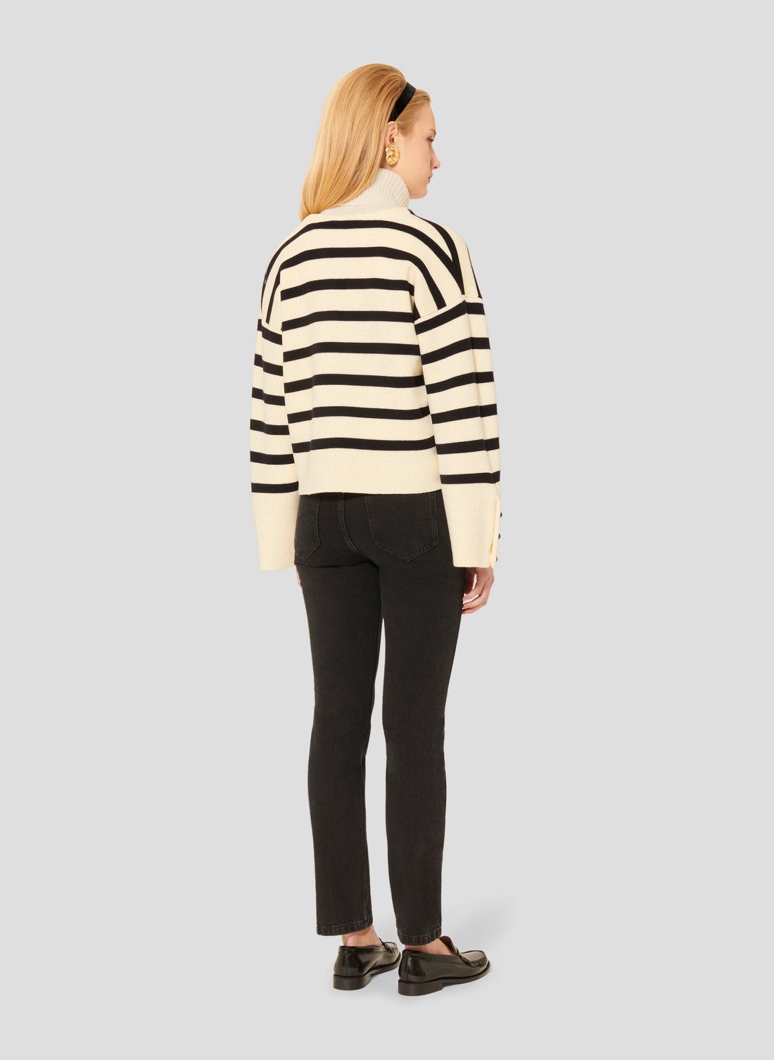 Plongeoir ecru wool sweater by Tara Jarmon Lebanon