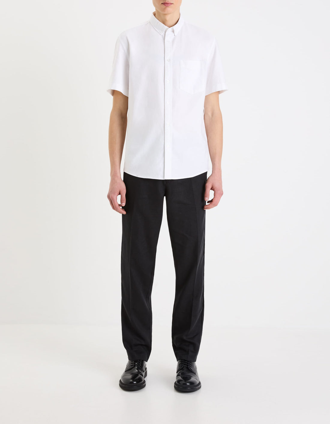 white Short sleeves Shirt
