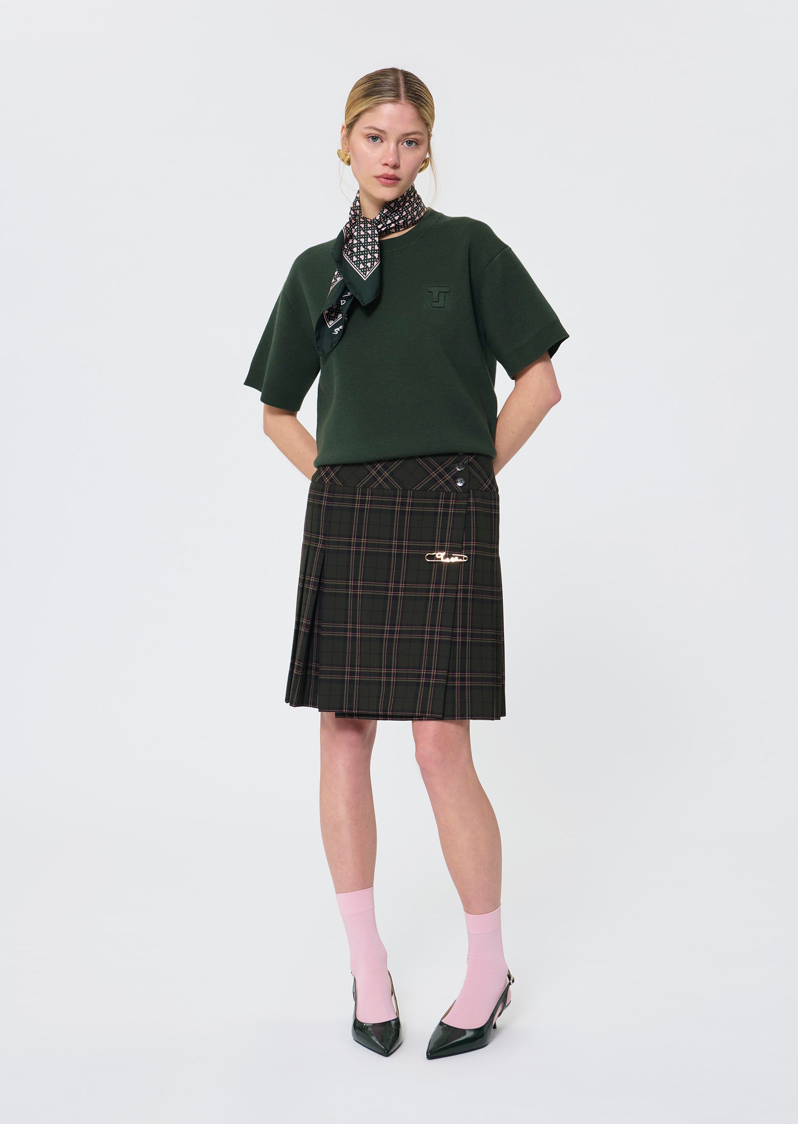 Pamelia  green sweater for women