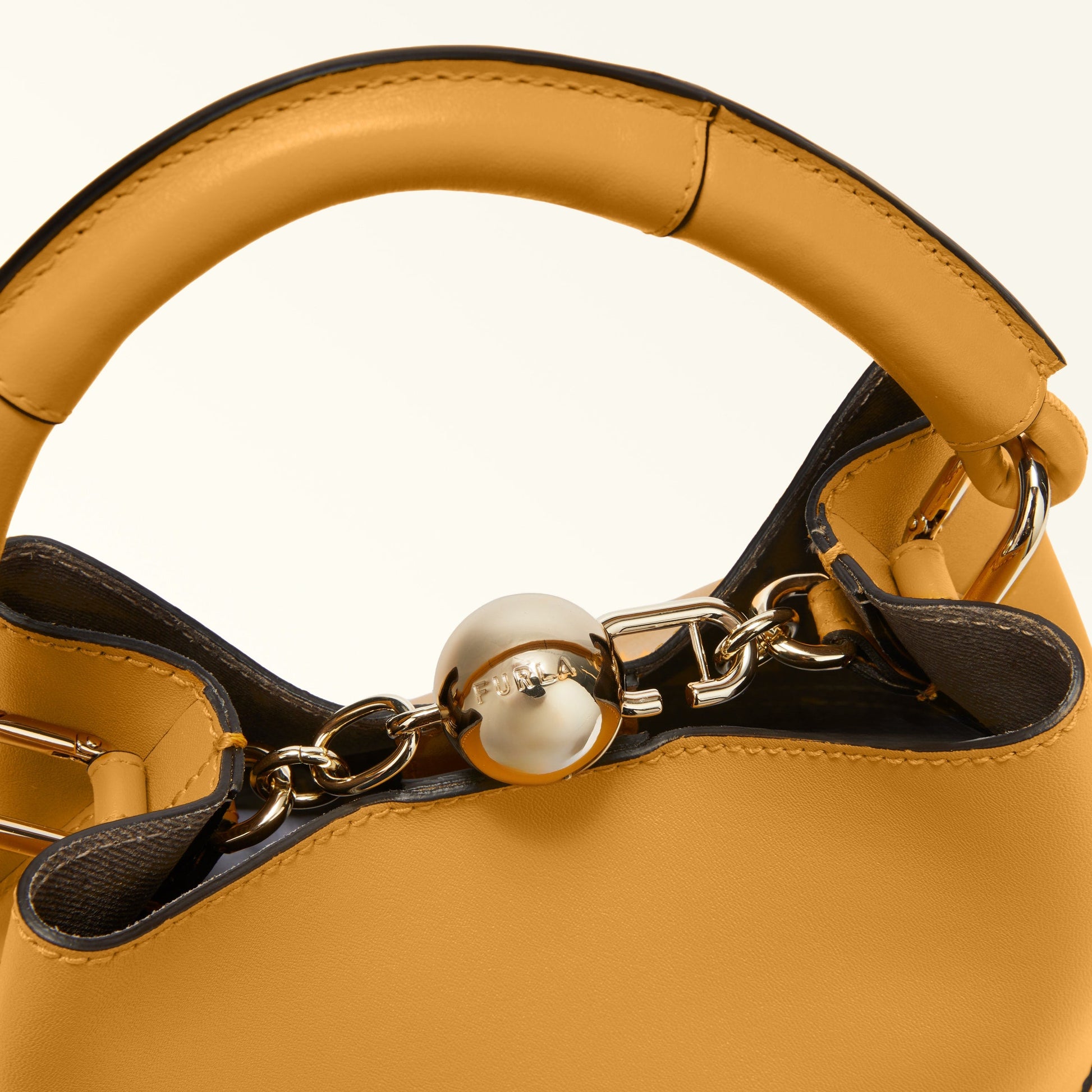 FURLA SFERA BUCKET BAG Furla