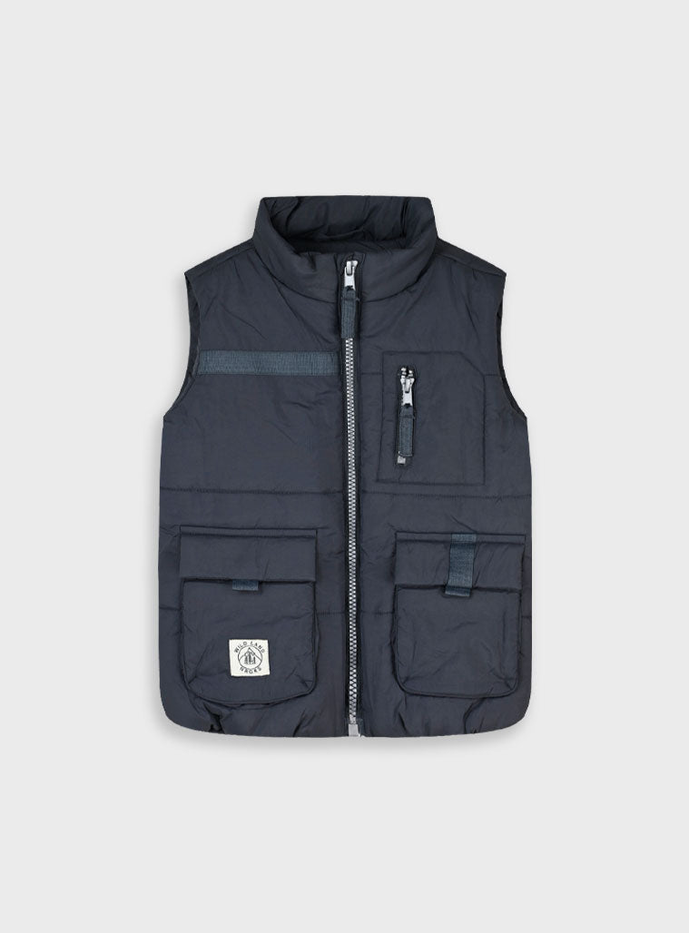 SLEEVLESS JACKET