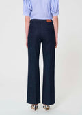 jeans in raw denim
