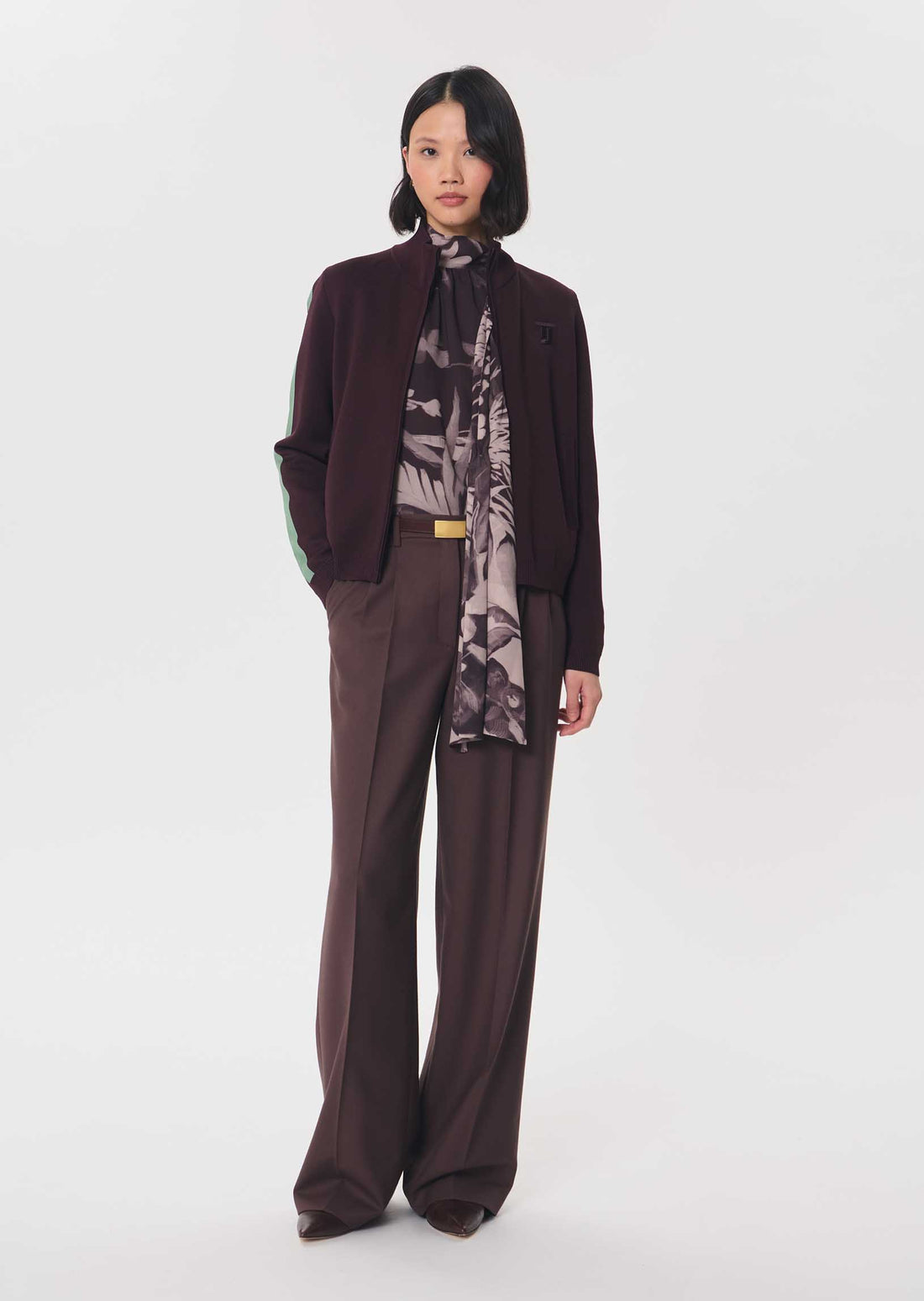 Parinno trousers in brown by Tara Jarmon