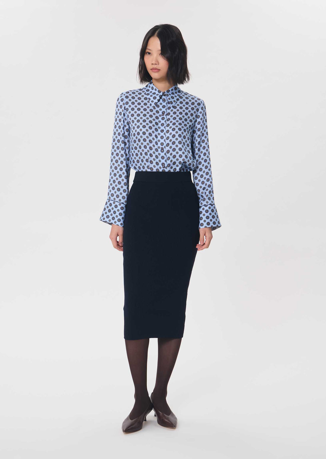 Jeannette skirt in navy by Tara Jarmon