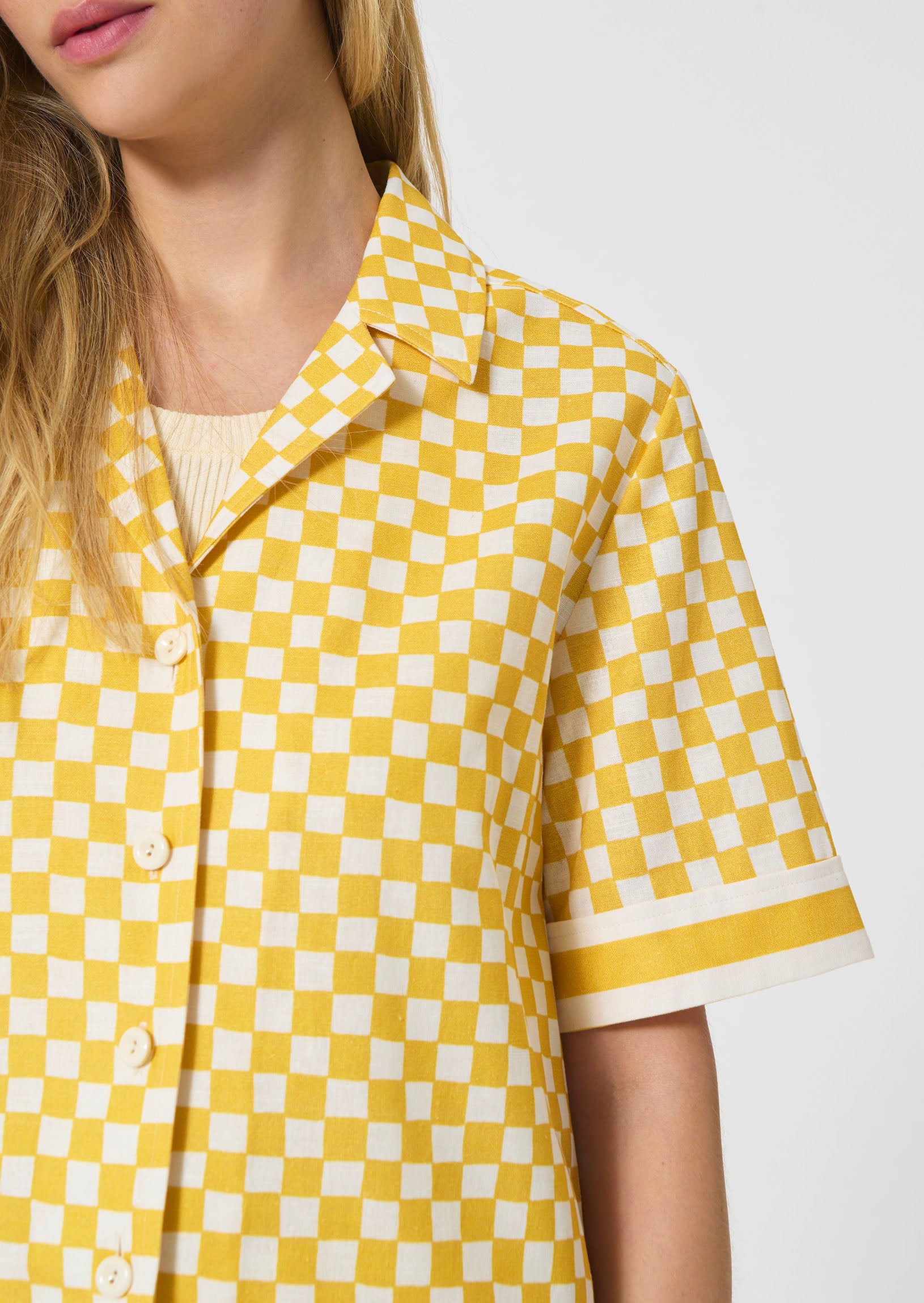 shirt in yellow checkered pattern linen