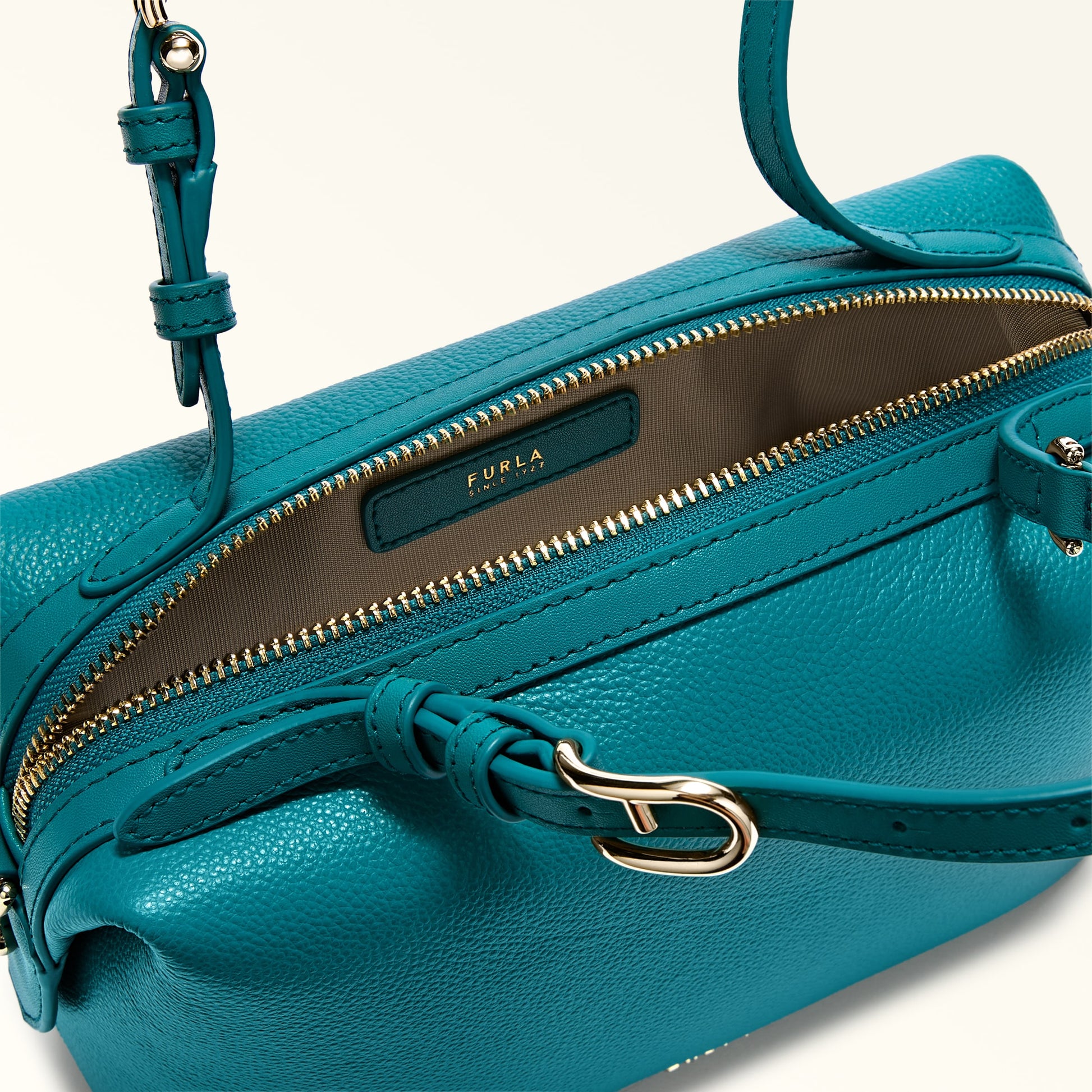 Furla Double Xl Boston  Bag In Leather