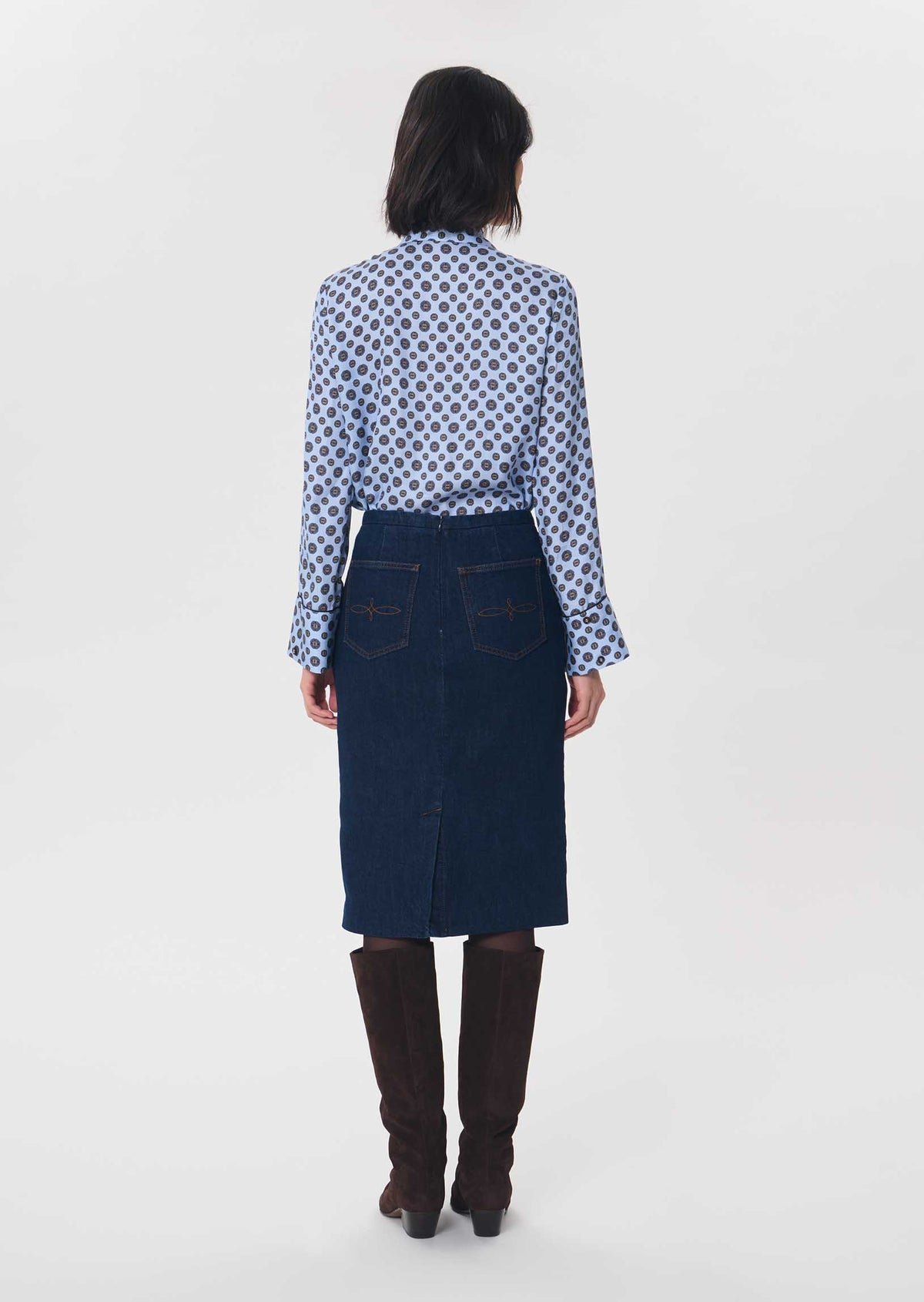 Jane skirt in navy by Tara Jarmon
