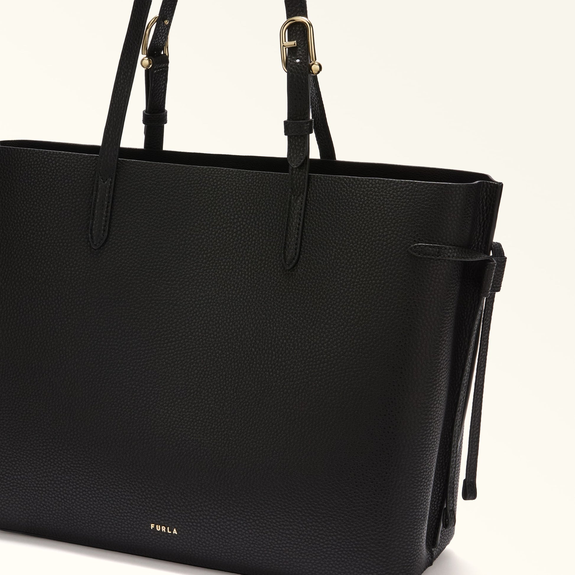 Furla Ava L Tote Bag In Leather