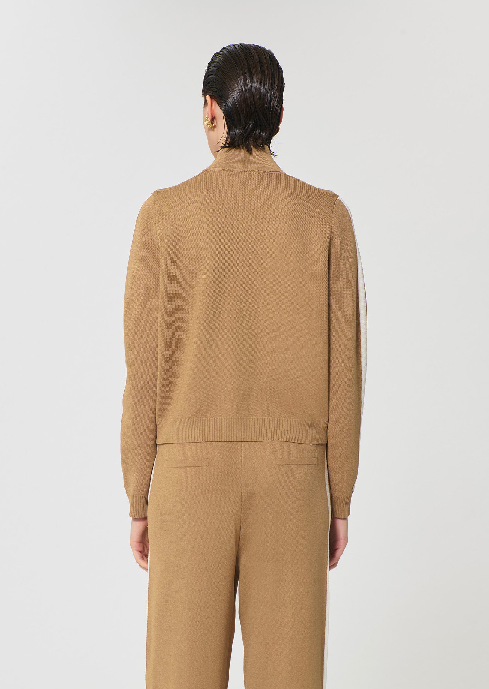 vest in beige technical mesh