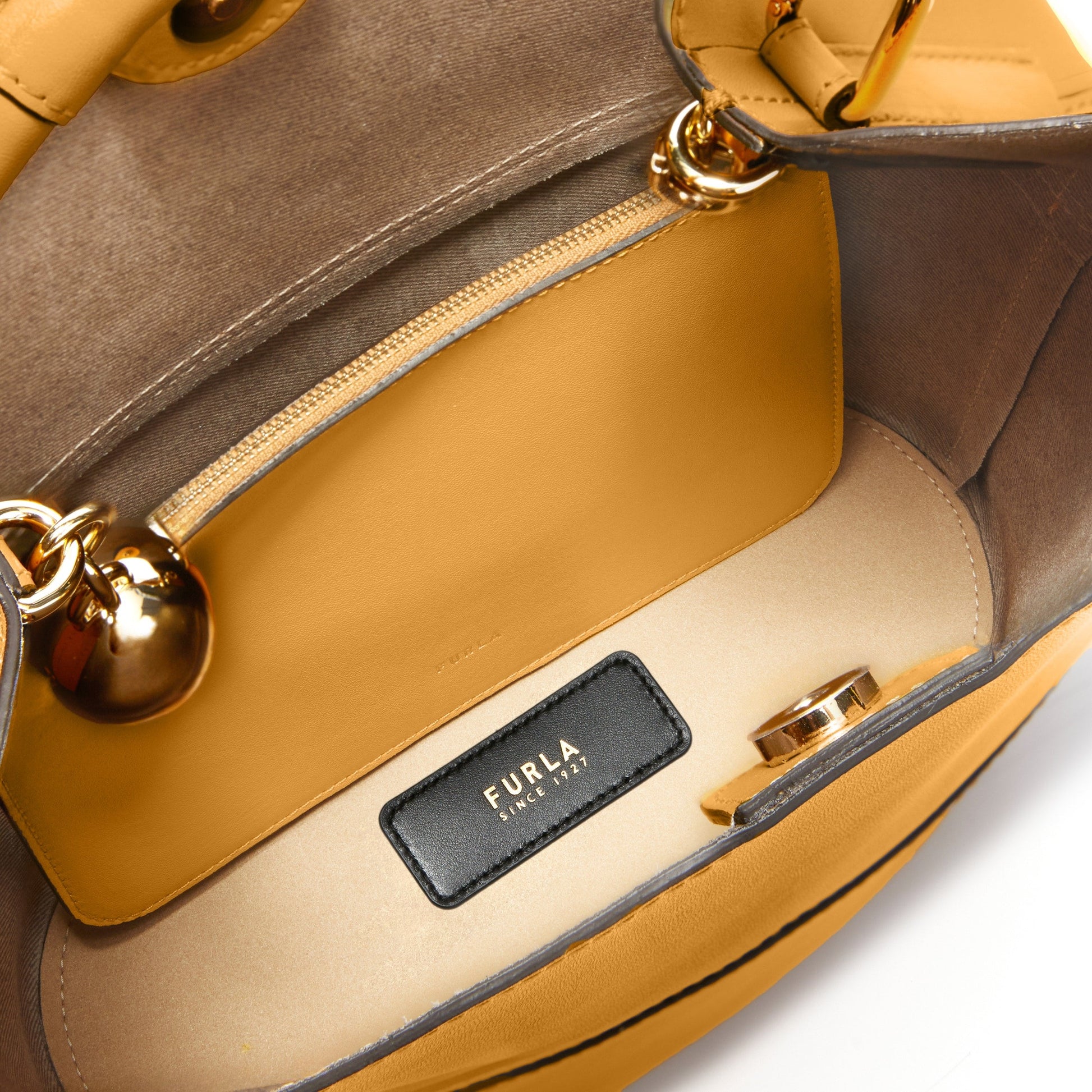 FURLA SFERA BUCKET BAG Furla