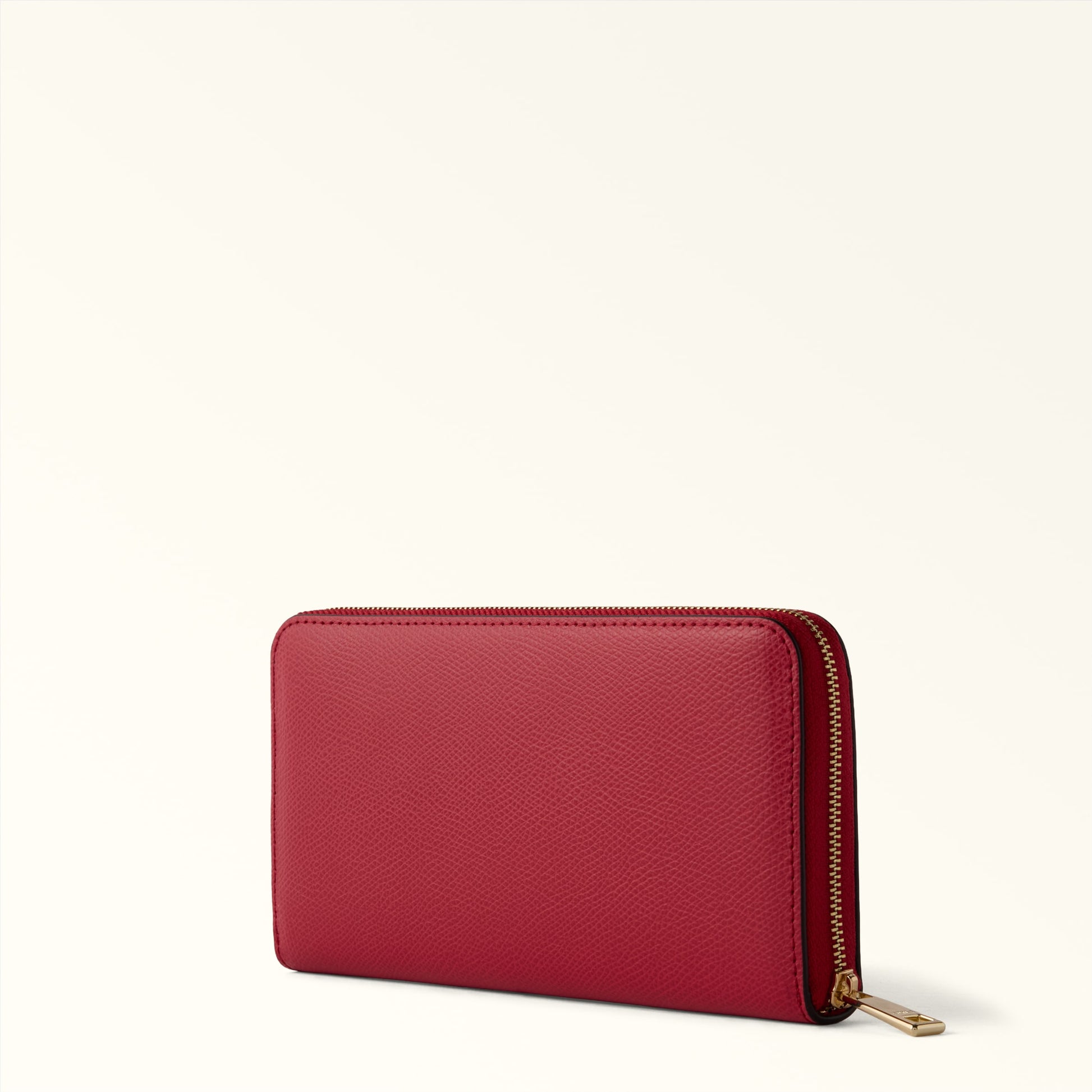 Furla Camelia Xl Zip Around in Pink - Wallets 